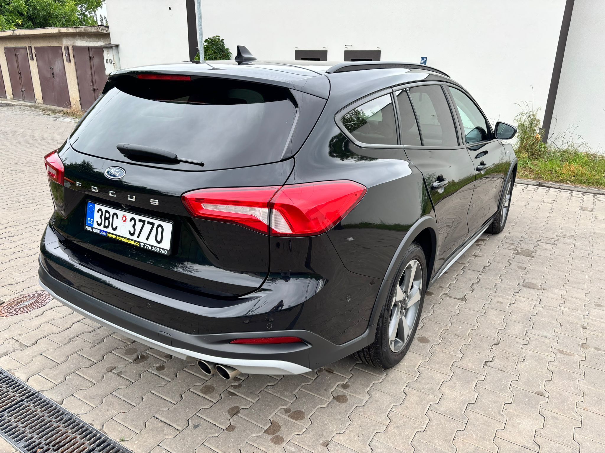Ford Focus, 2,0 Active - fotka 4