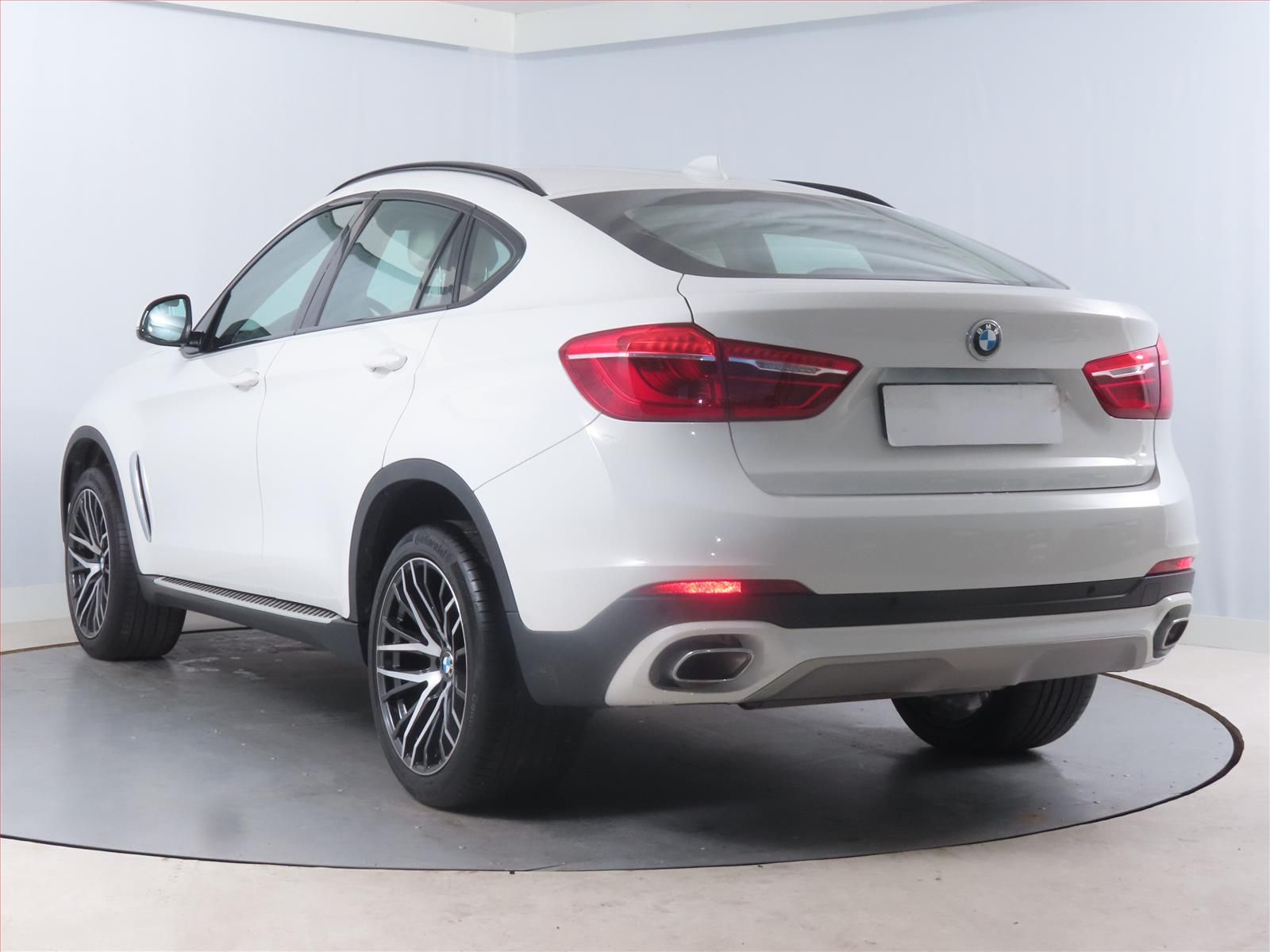 BMW X6, xDrive30d, 4X4, Automat - fotka 4