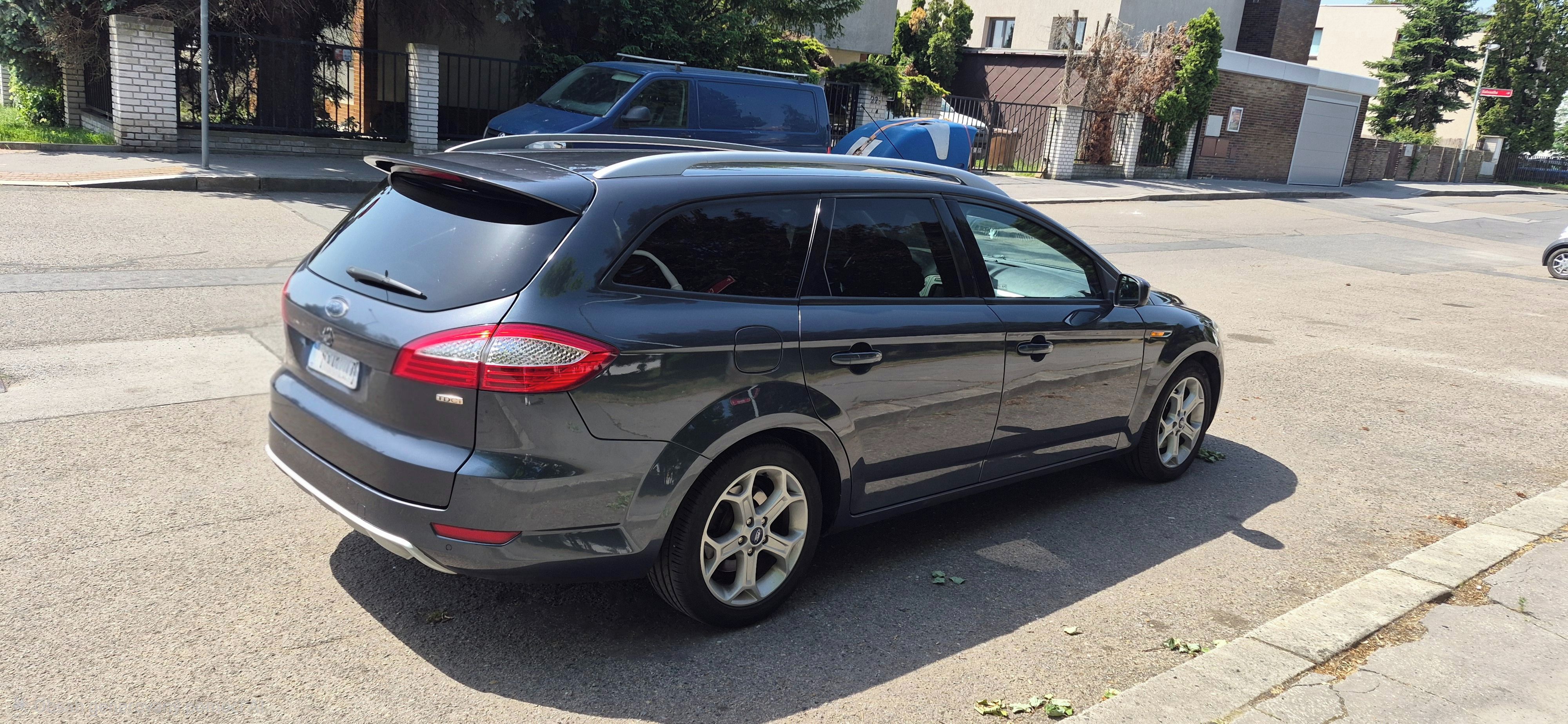 Ford Mondeo - fotka 6