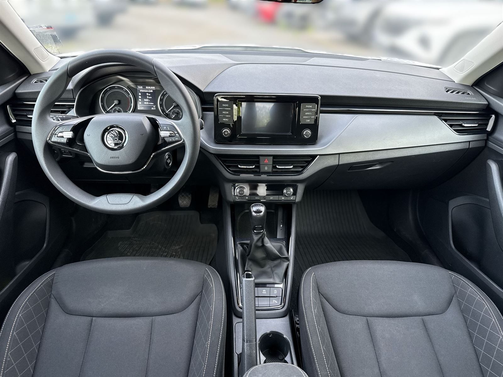 Škoda Kamiq, 1.0 TSI Ambition - fotka 5
