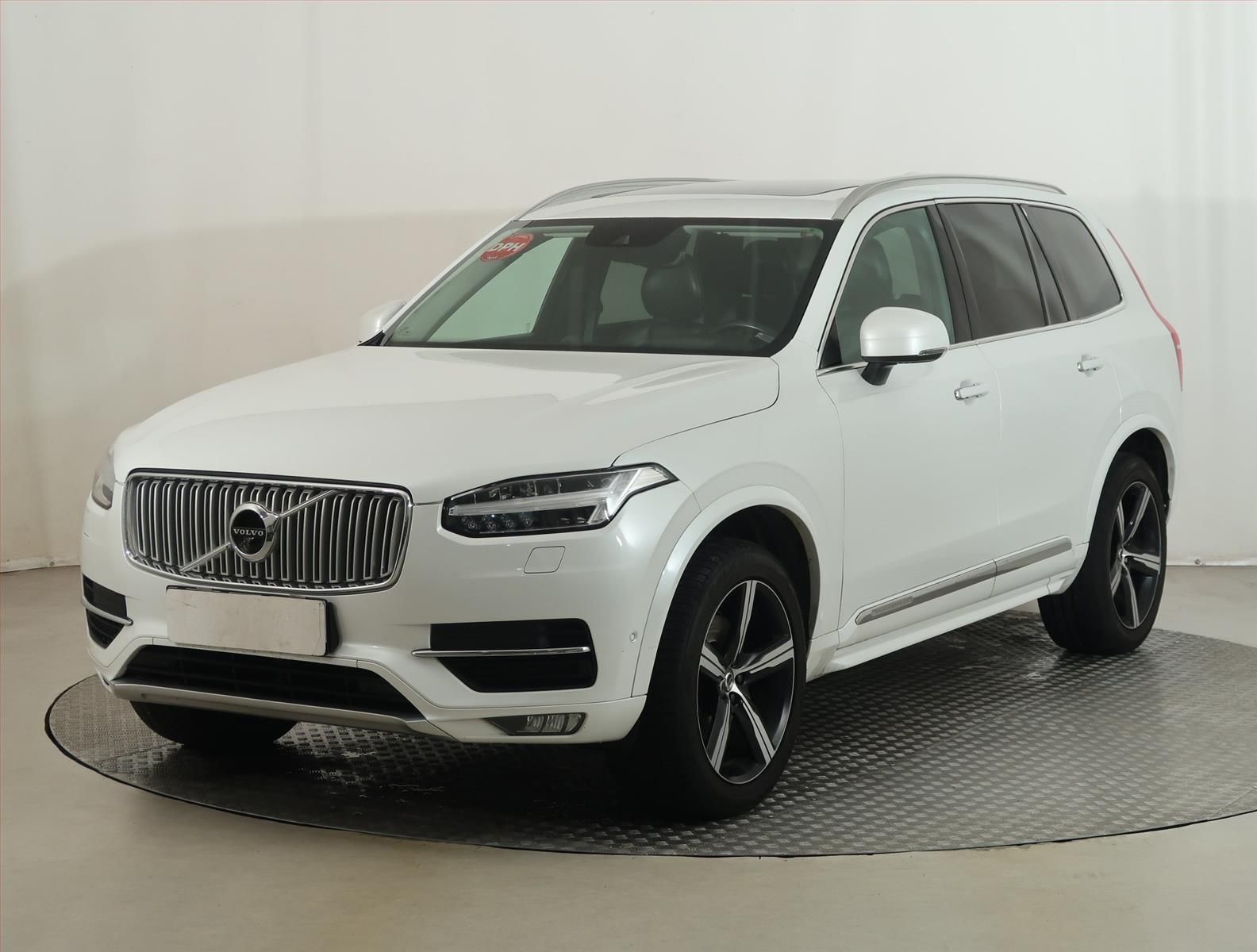 Volvo XC90, D5 AWD, 4X4, Automat - fotka 2
