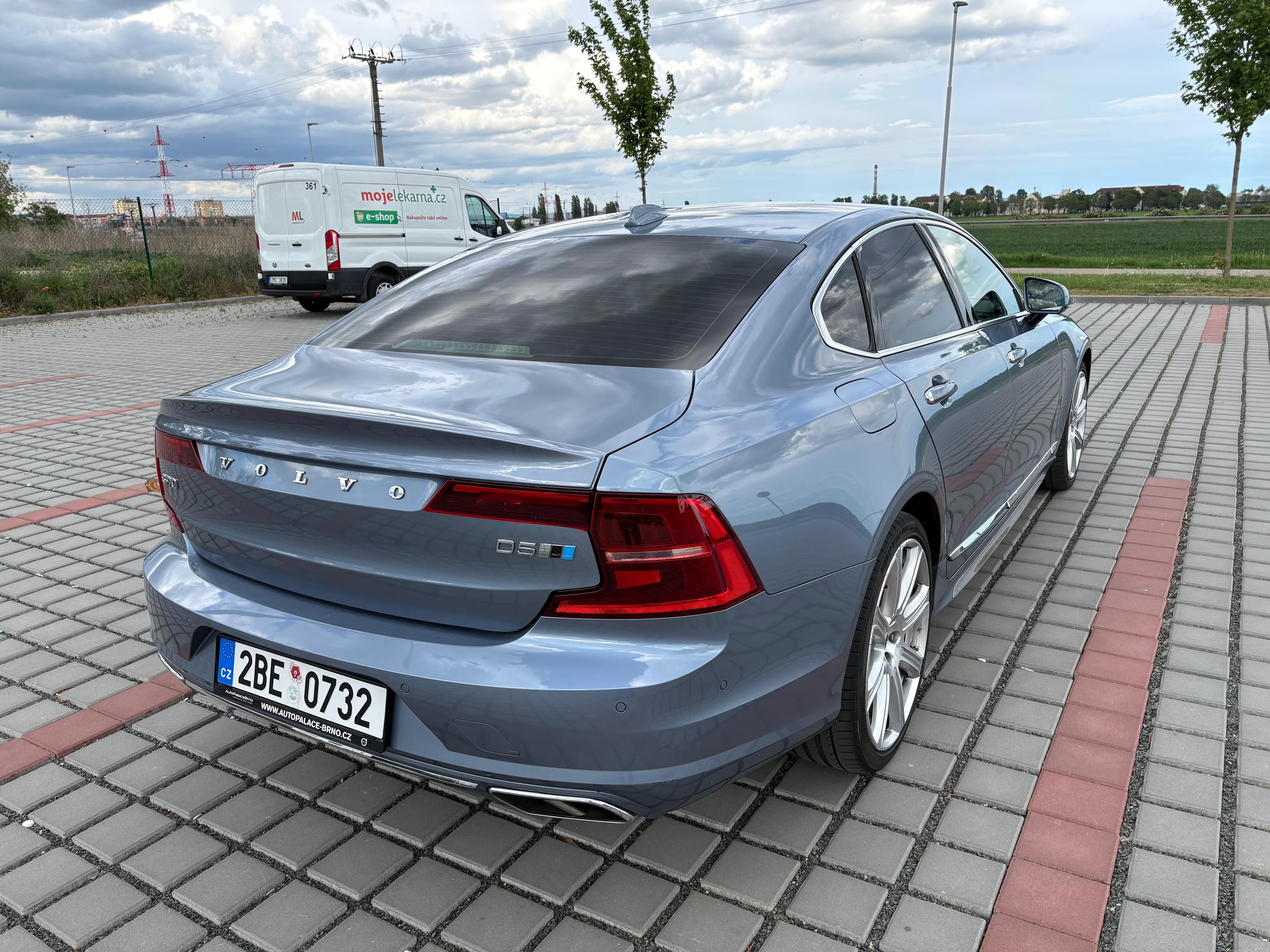 Volvo S90 - fotka 4