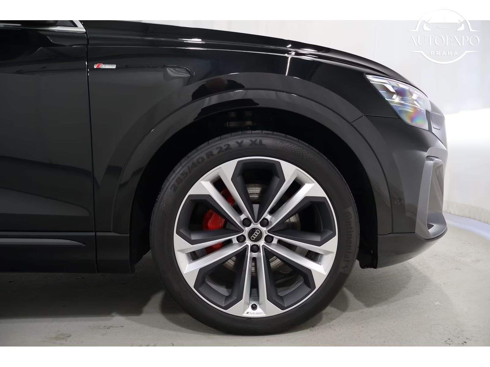 Audi Q8, 50 TDI quattro Matrix-LED* - fotka 5