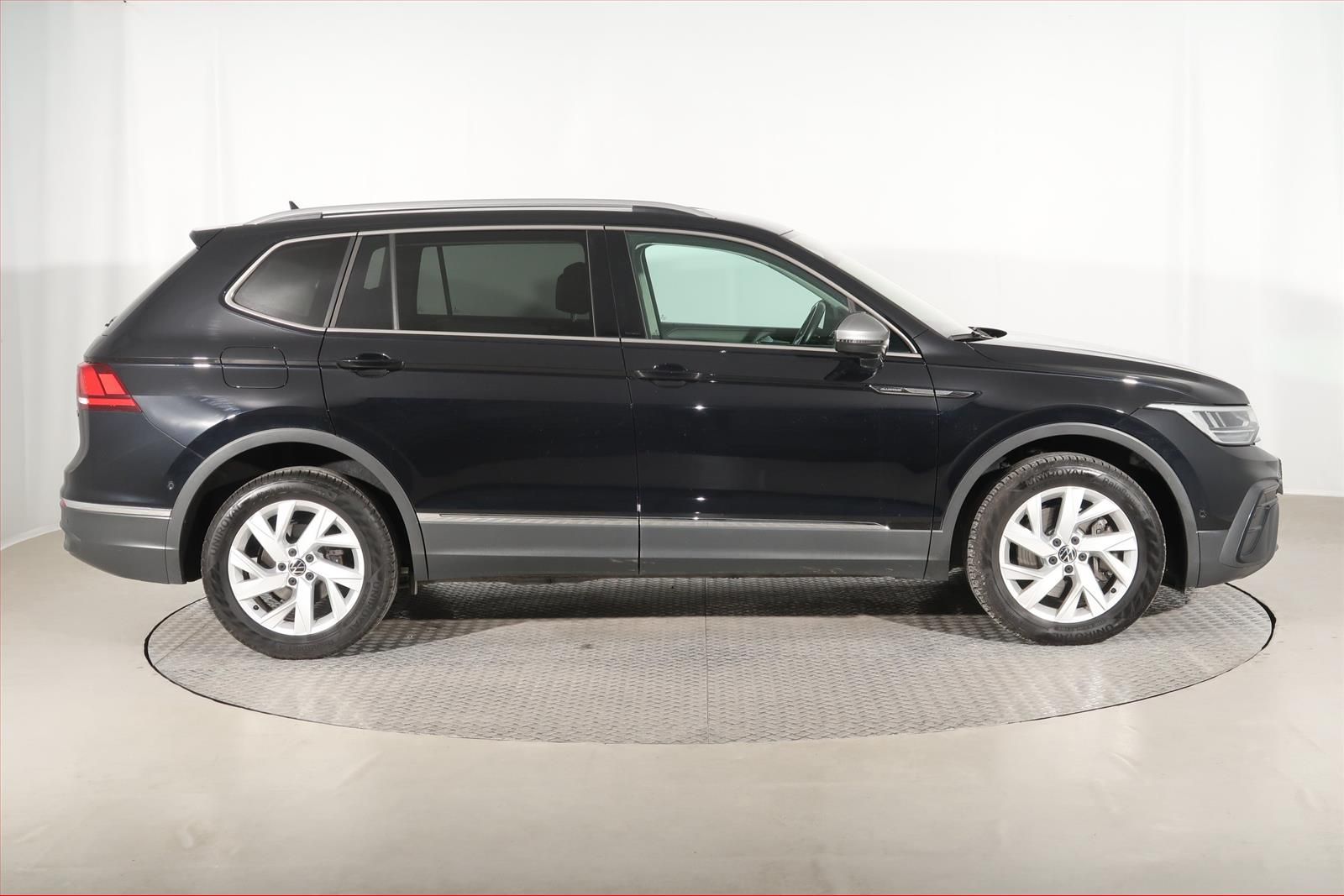 Volkswagen Tiguan Allspace, 2.0 TDI - fotka 6