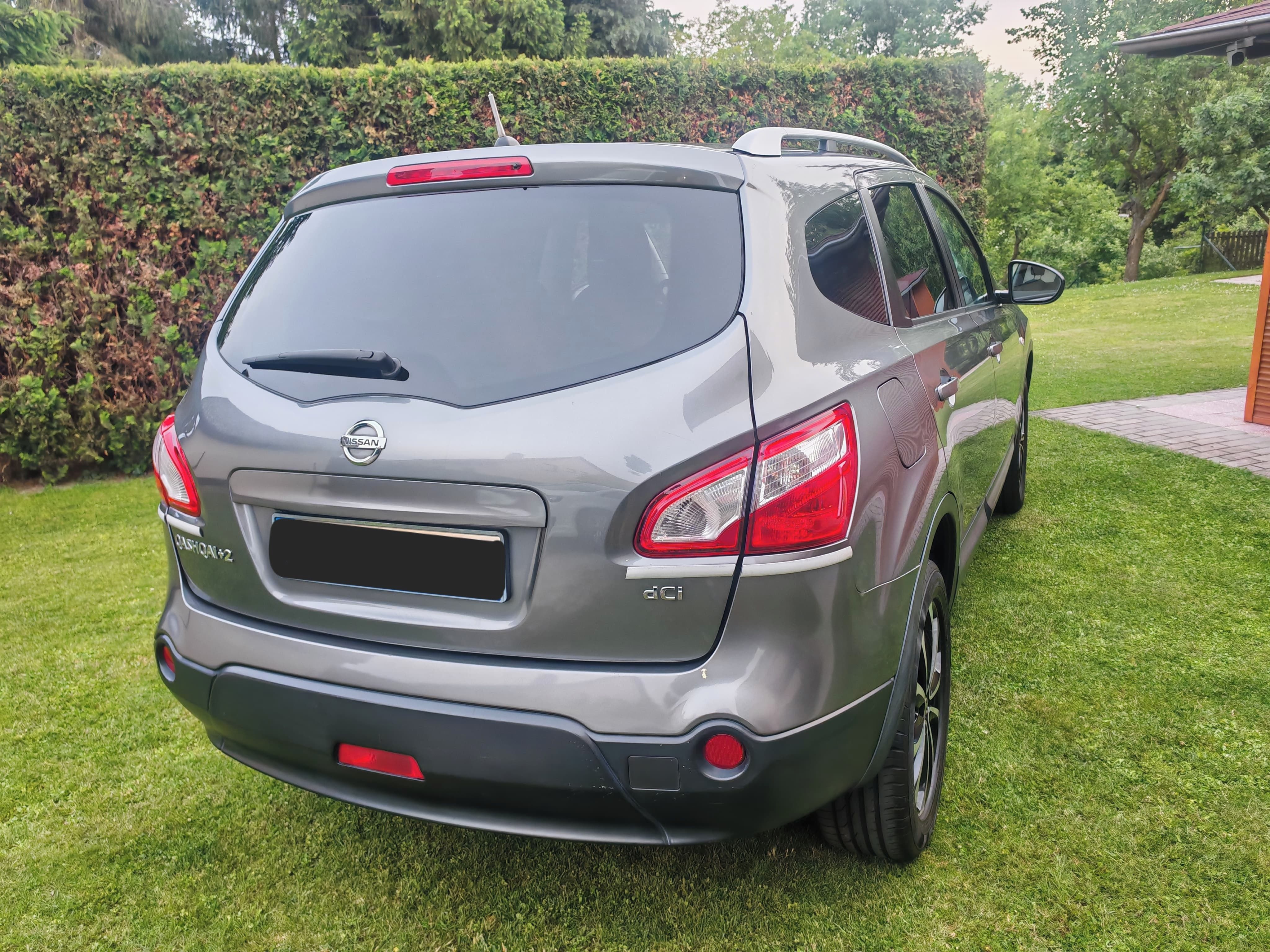 Nissan Qashqai, 1,5 dCi 7 místný - fotka 4
