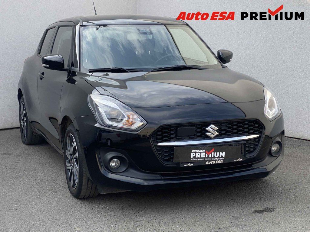 Suzuki Swift, 1.2i,LED,navi,kamera