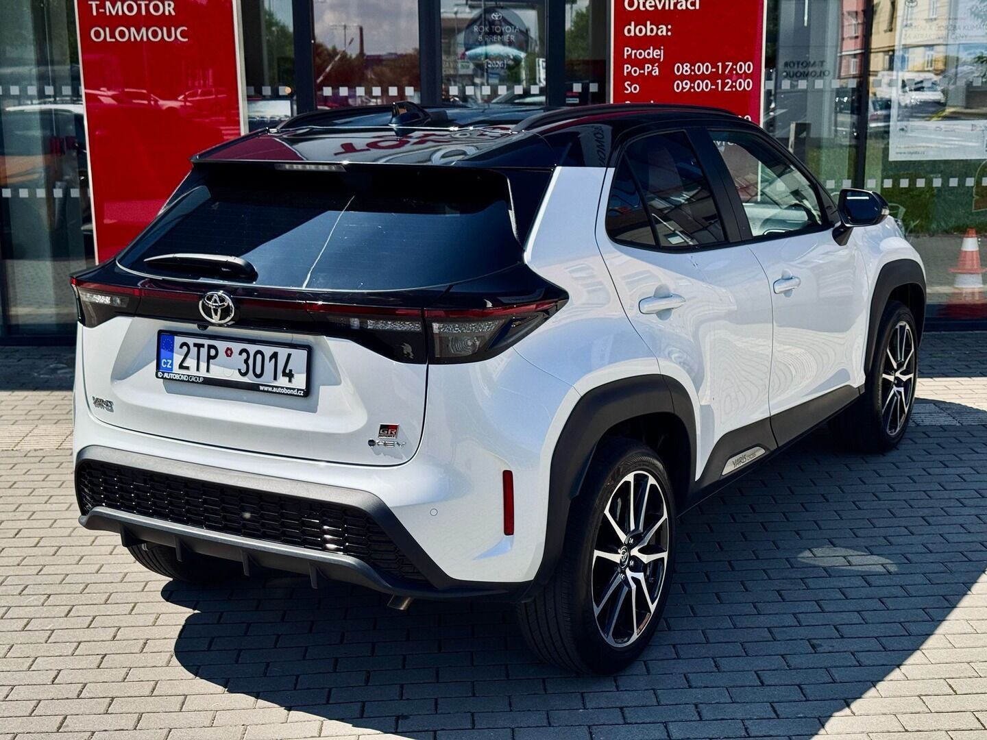 Toyota Yaris Cross, GR SPORT - fotka 3