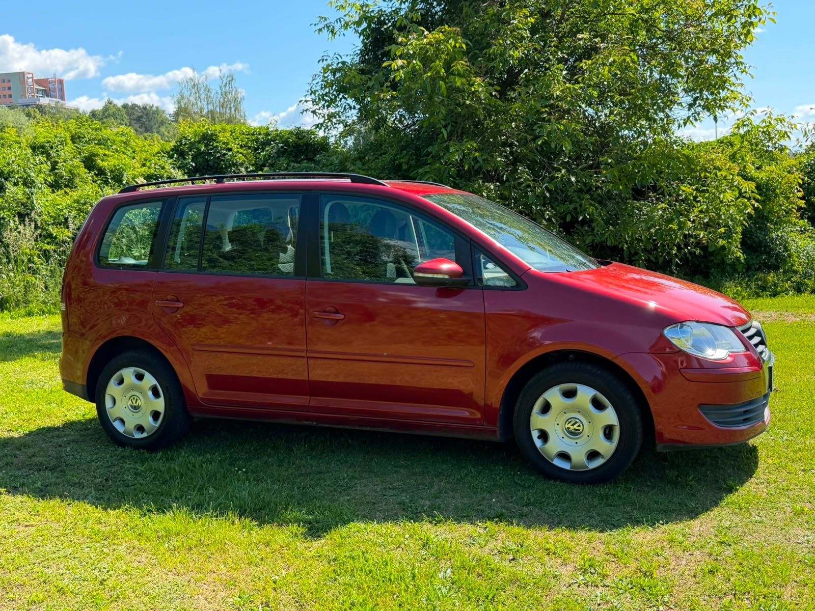 Volkswagen Touran, 1,6 MPI - PARK. SENZORY - fotka 4