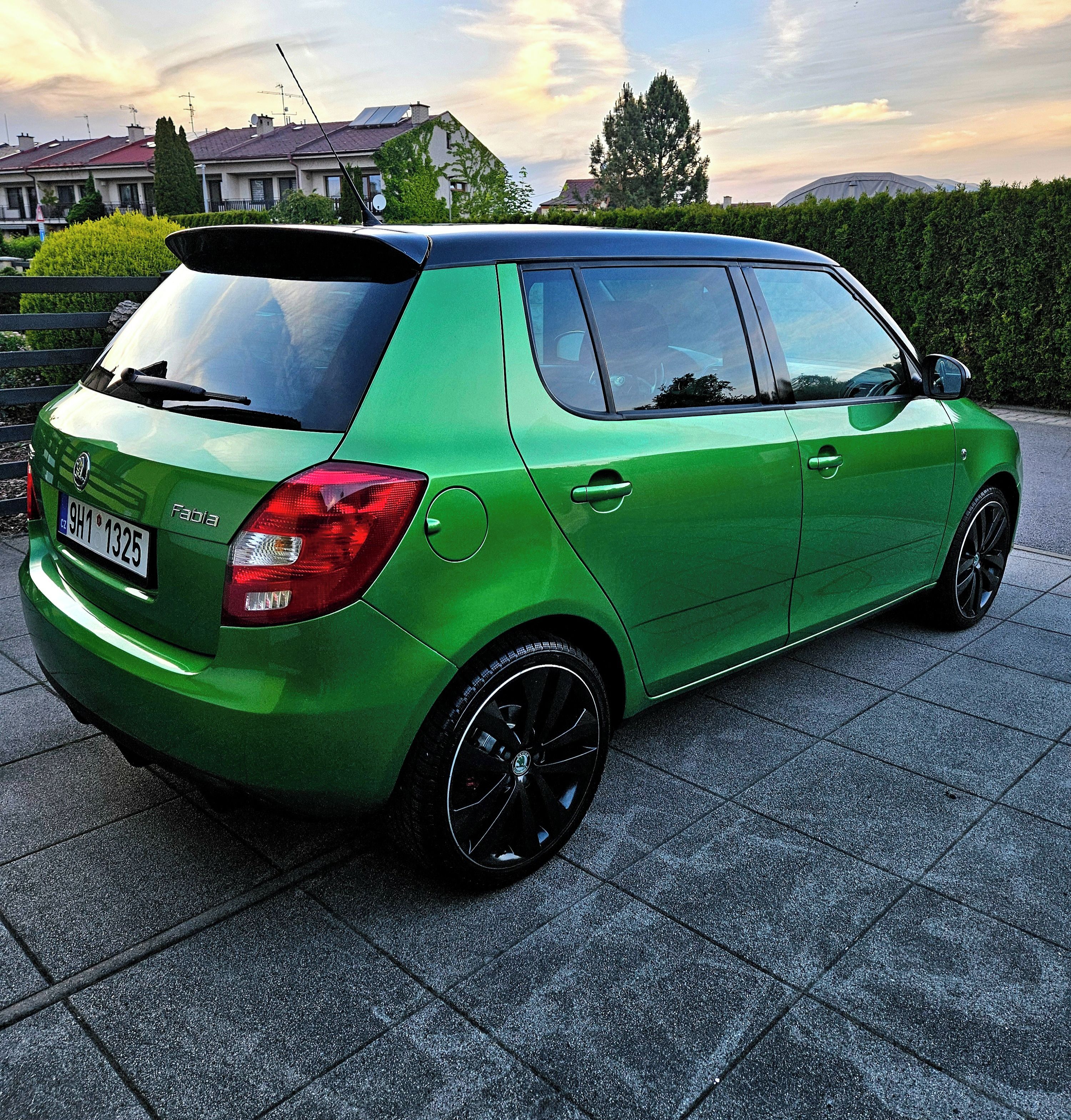 Škoda Fabia, RS 1.4TSI 132KW DSG! TOP STAV! - fotka 3