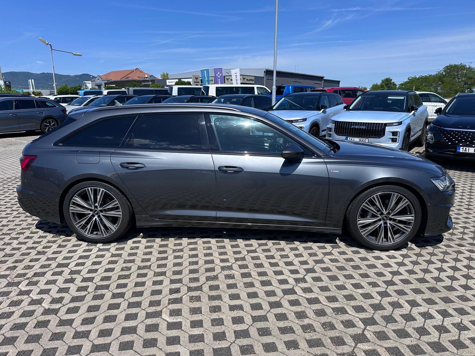 Audi A6 allroad, 3,0 TDI Quattro 210kW S line - fotka 3