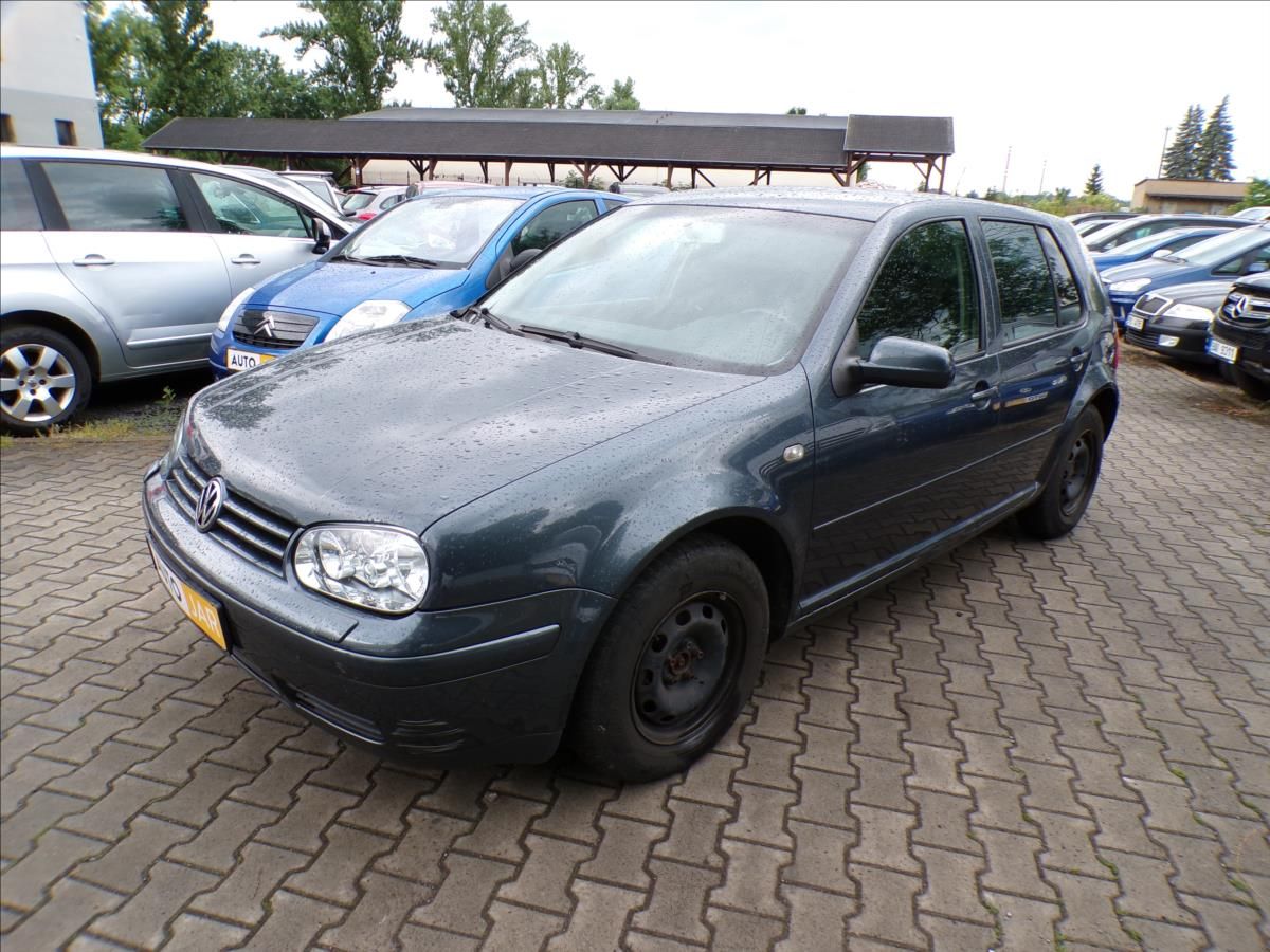 Volkswagen Golf, 1,6 16V  TAŽNÉ ZAŘÍZENÍ - fotka 2