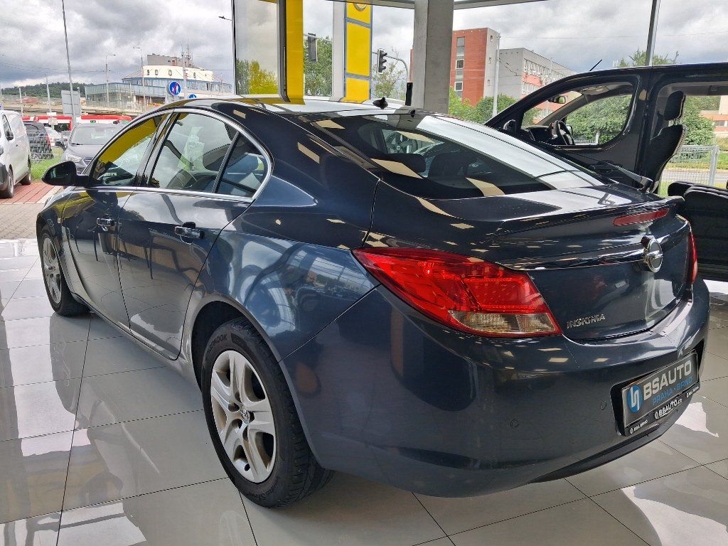Opel Insignia, 1.8i 103kW 2009 - fotka 4