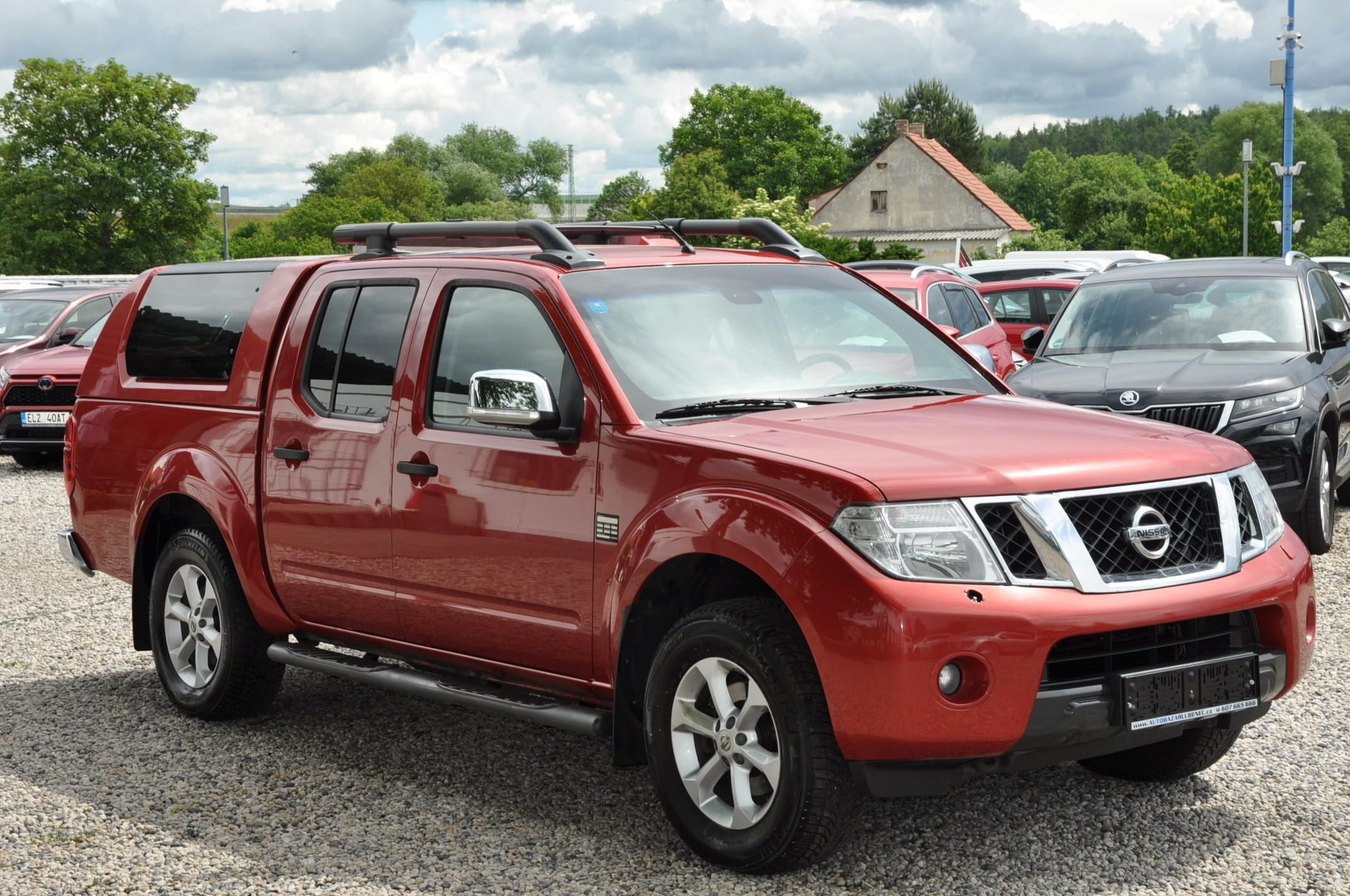 Nissan Navara, 2.5dCi 140kW 4x4 Automat - fotka 2