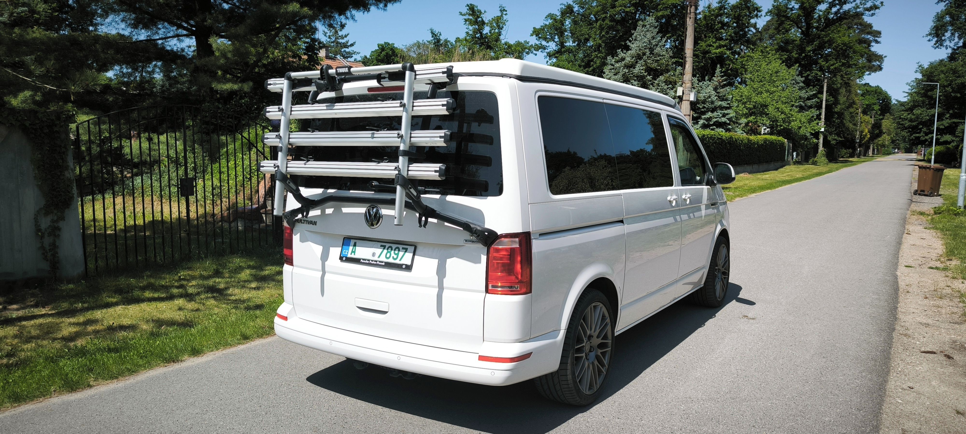 Volkswagen Multivan - fotka 5