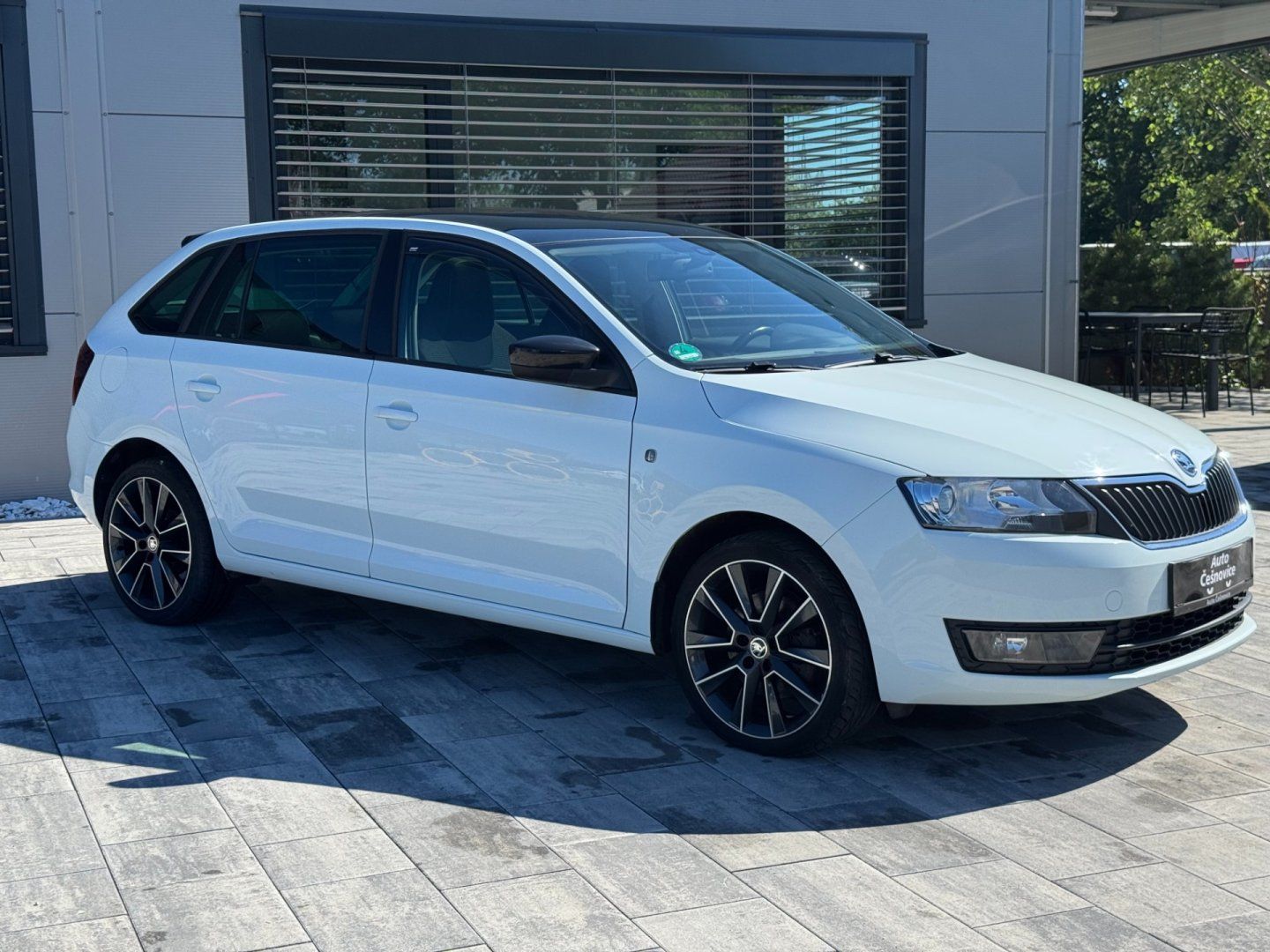 Škoda Rapid, Spaceback StylePlus 1.4TSI DSG - fotka 3