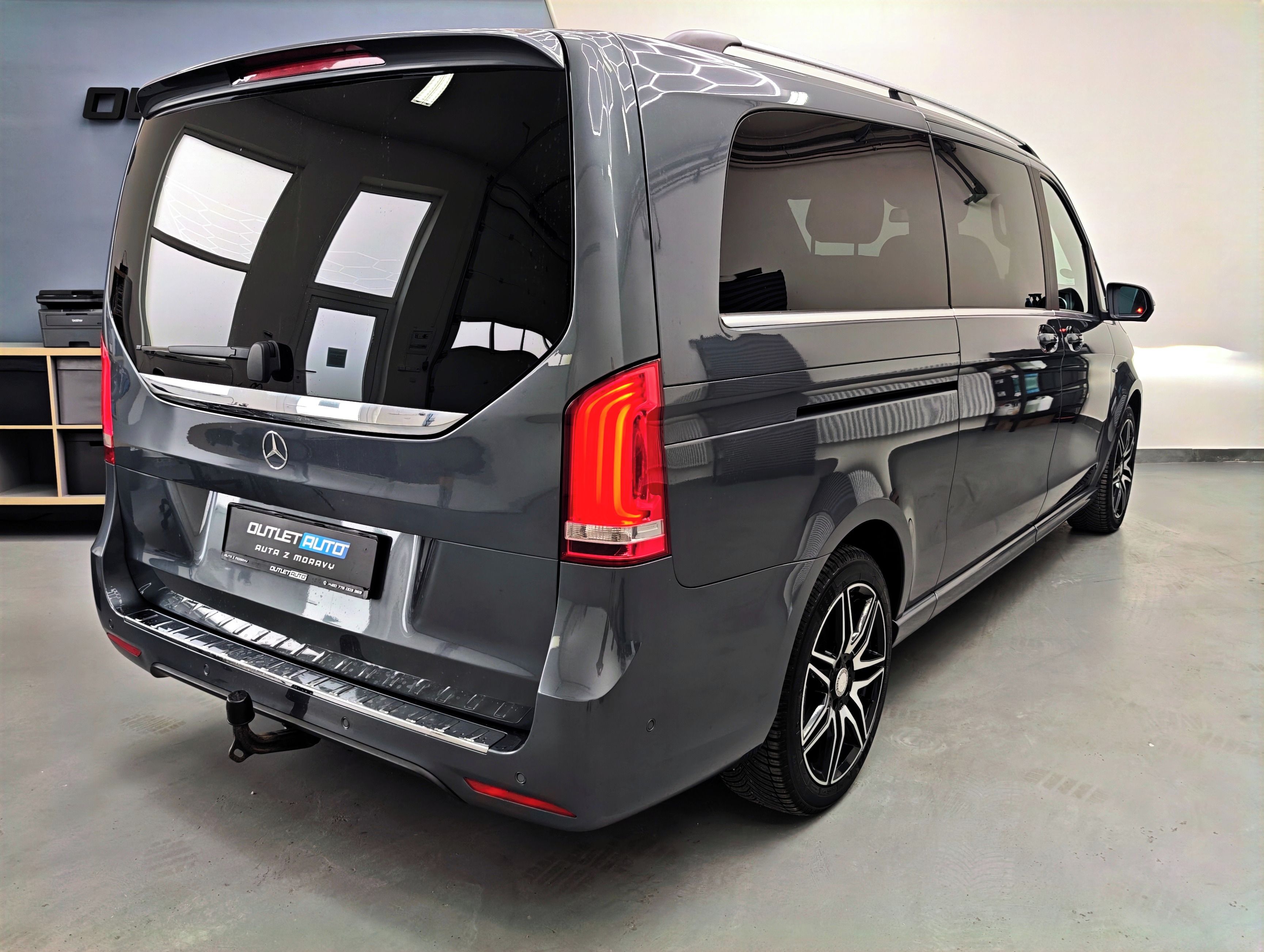 Mercedes-Benz Třídy V, 250d 4MATIC,XL,AMG, AVANTGARDE - fotka 3