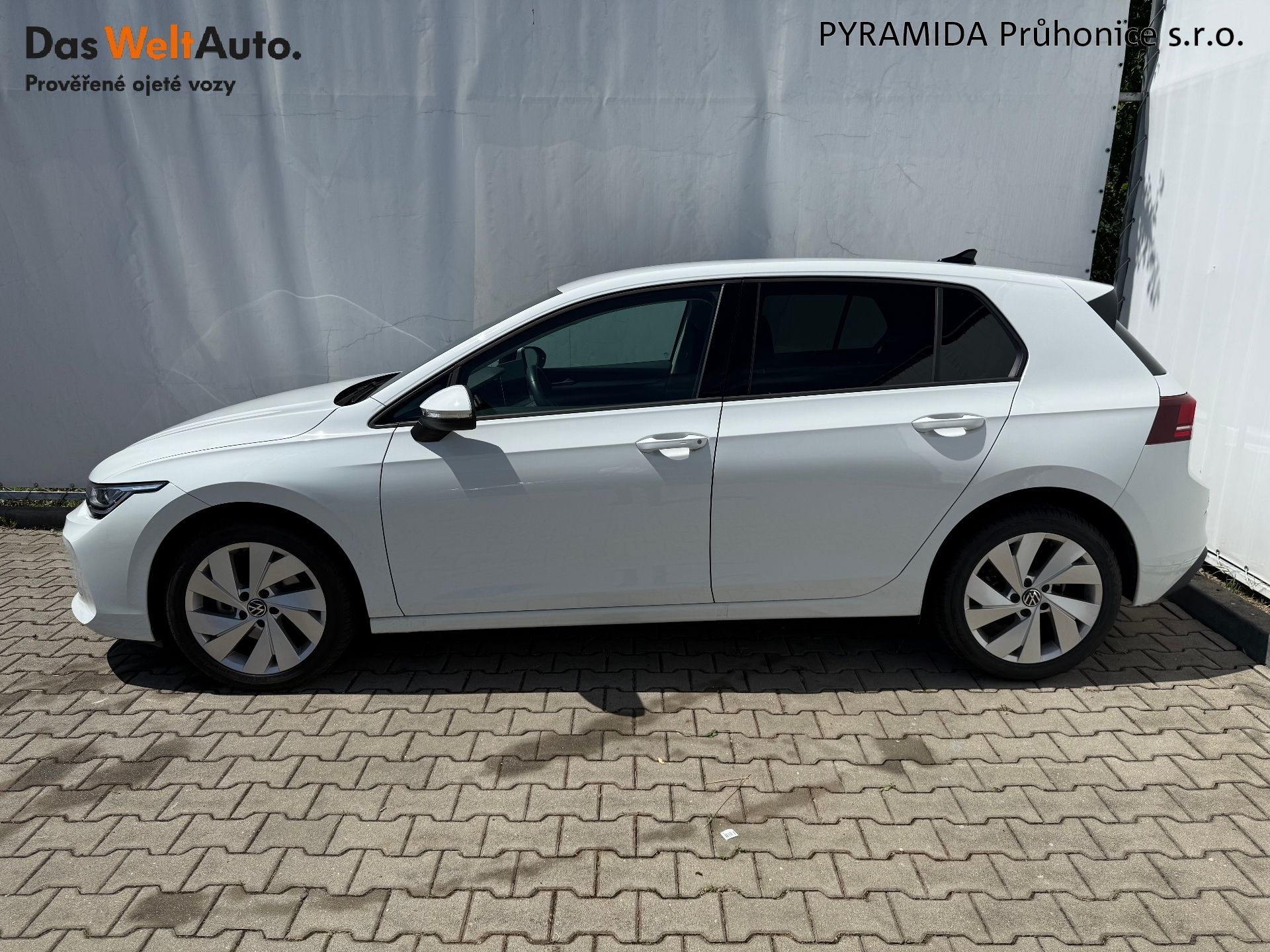 Volkswagen Golf, 1.5 TSI 85 kW People - fotka 3