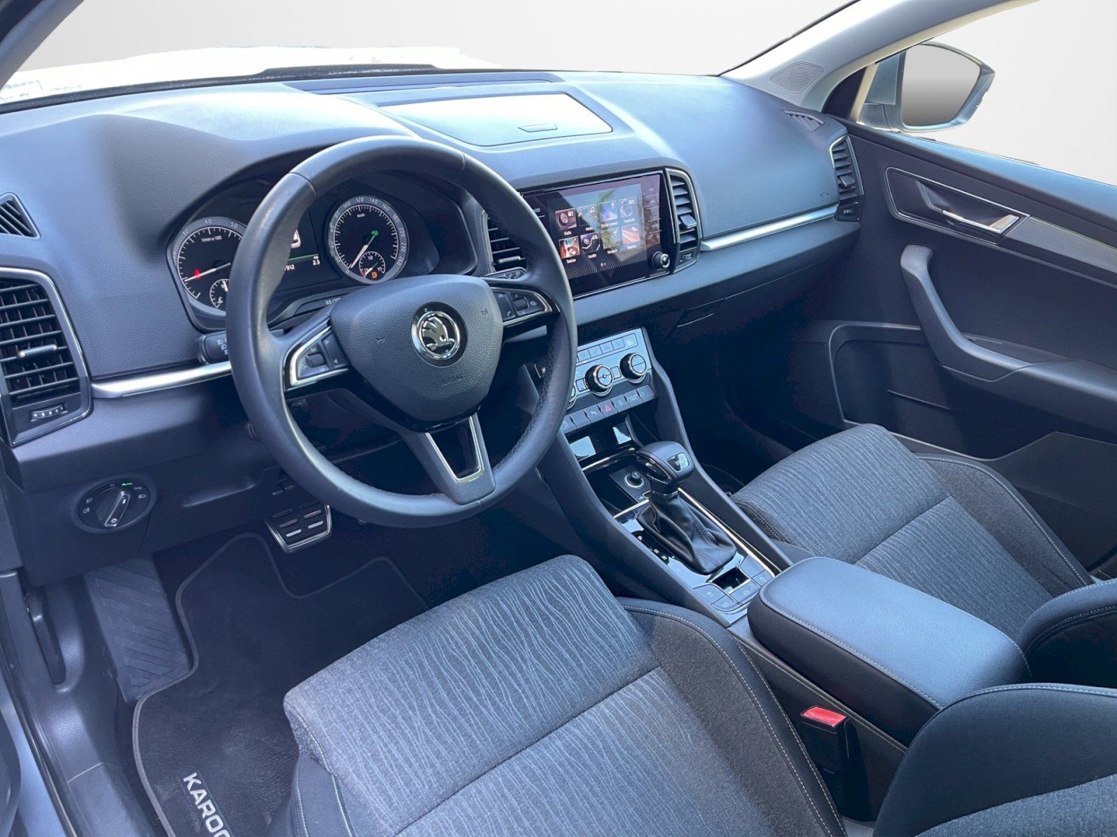 Škoda Karoq, 1.5 TSI 110 kW DSG Style Plus - fotka 5