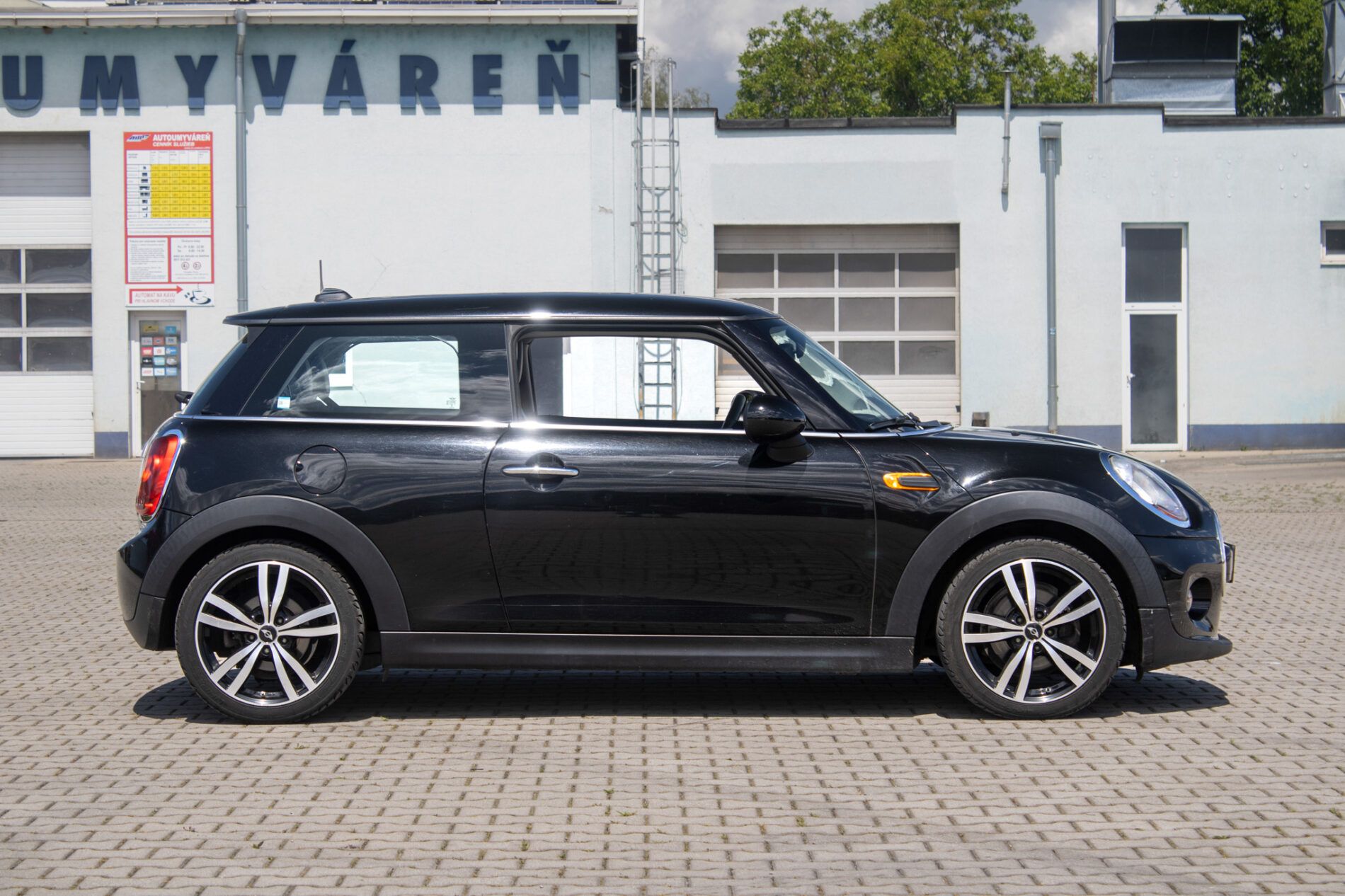 Mini Cooper - fotka 4