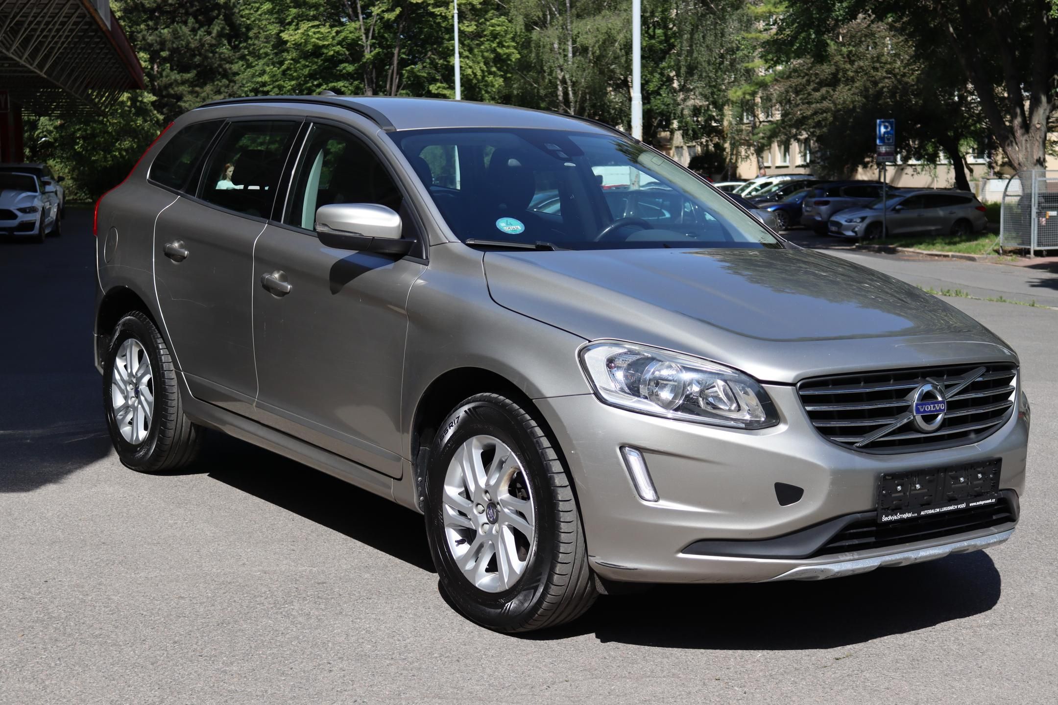 Volvo XC60, D4 2.0 133kW AT DPH - fotka 6