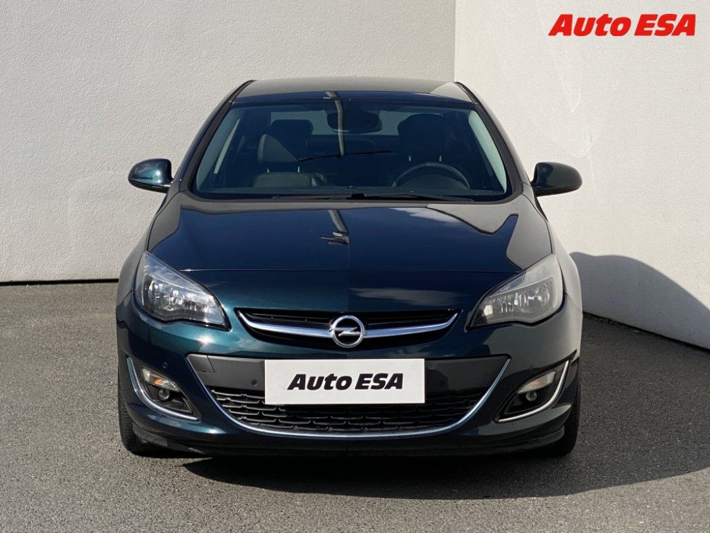 Opel Astra, 1.6 i - fotka 2
