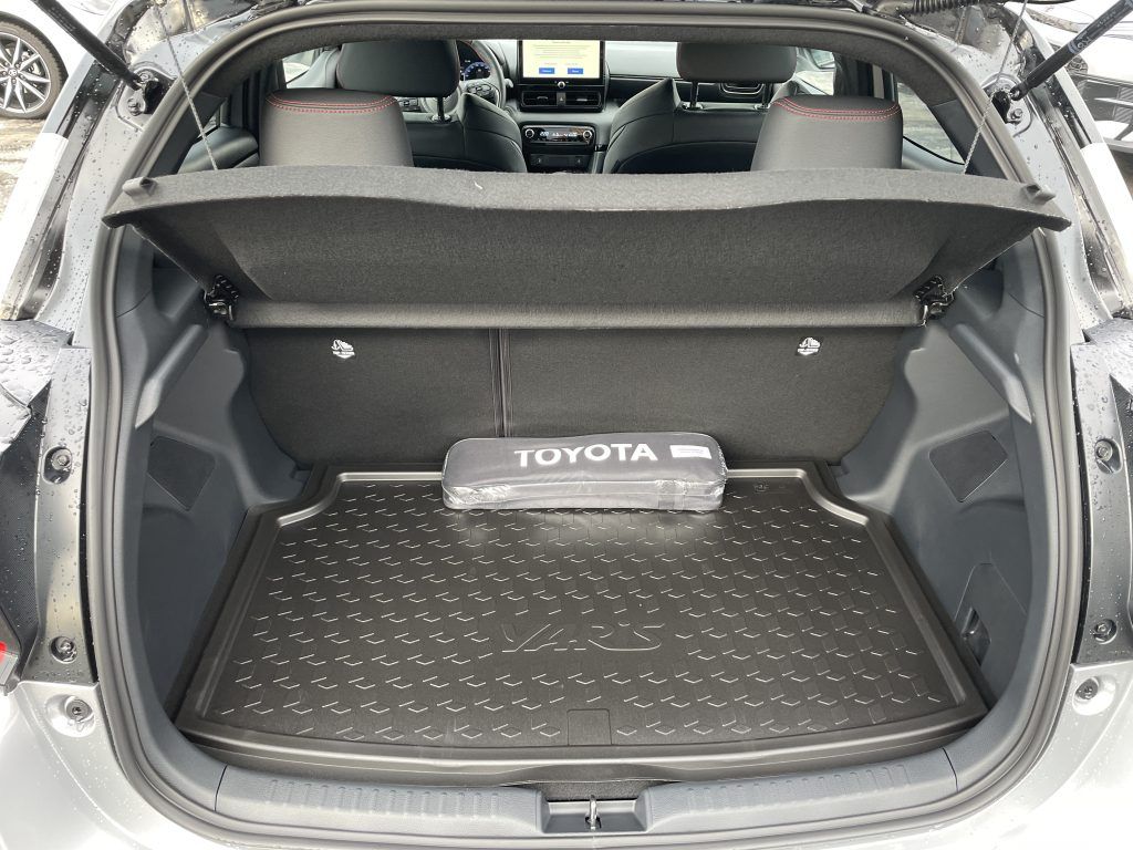 Toyota Yaris, 1.5Hybrid GR Sport ODBĚR IHNED - fotka 6