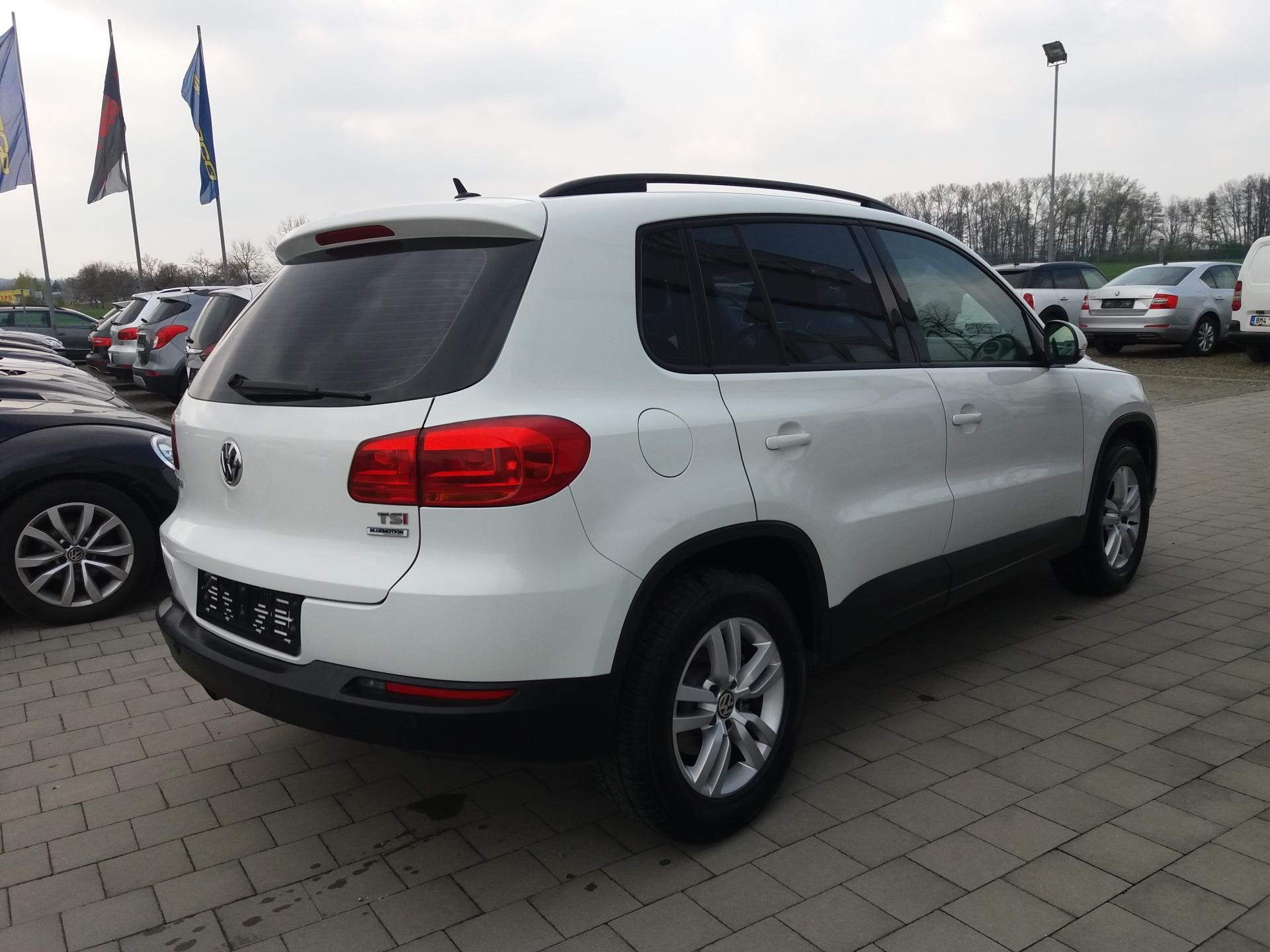 Volkswagen Tiguan, 1.4TSi,92kW,SERVISNÍ KNÍŽKA!! - fotka 4
