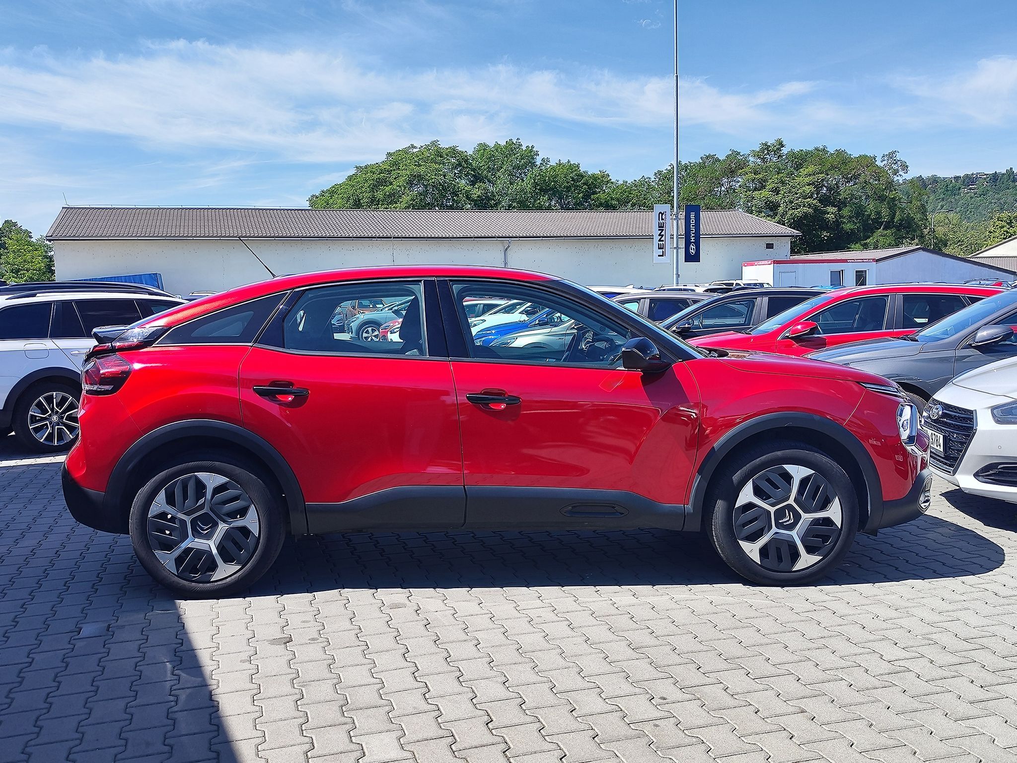 Citroën C4, 1.2 Puretech/96kW Feel S&S - fotka 4