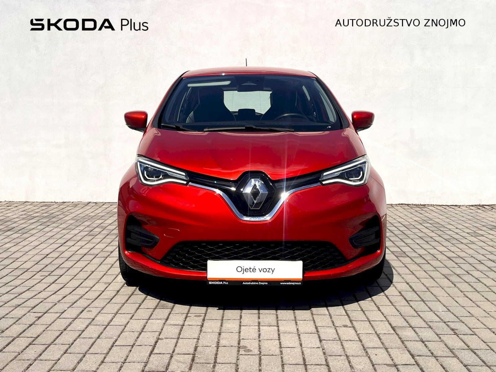 Renault ZOE, 80KW ZEN 52kWh - fotka 4