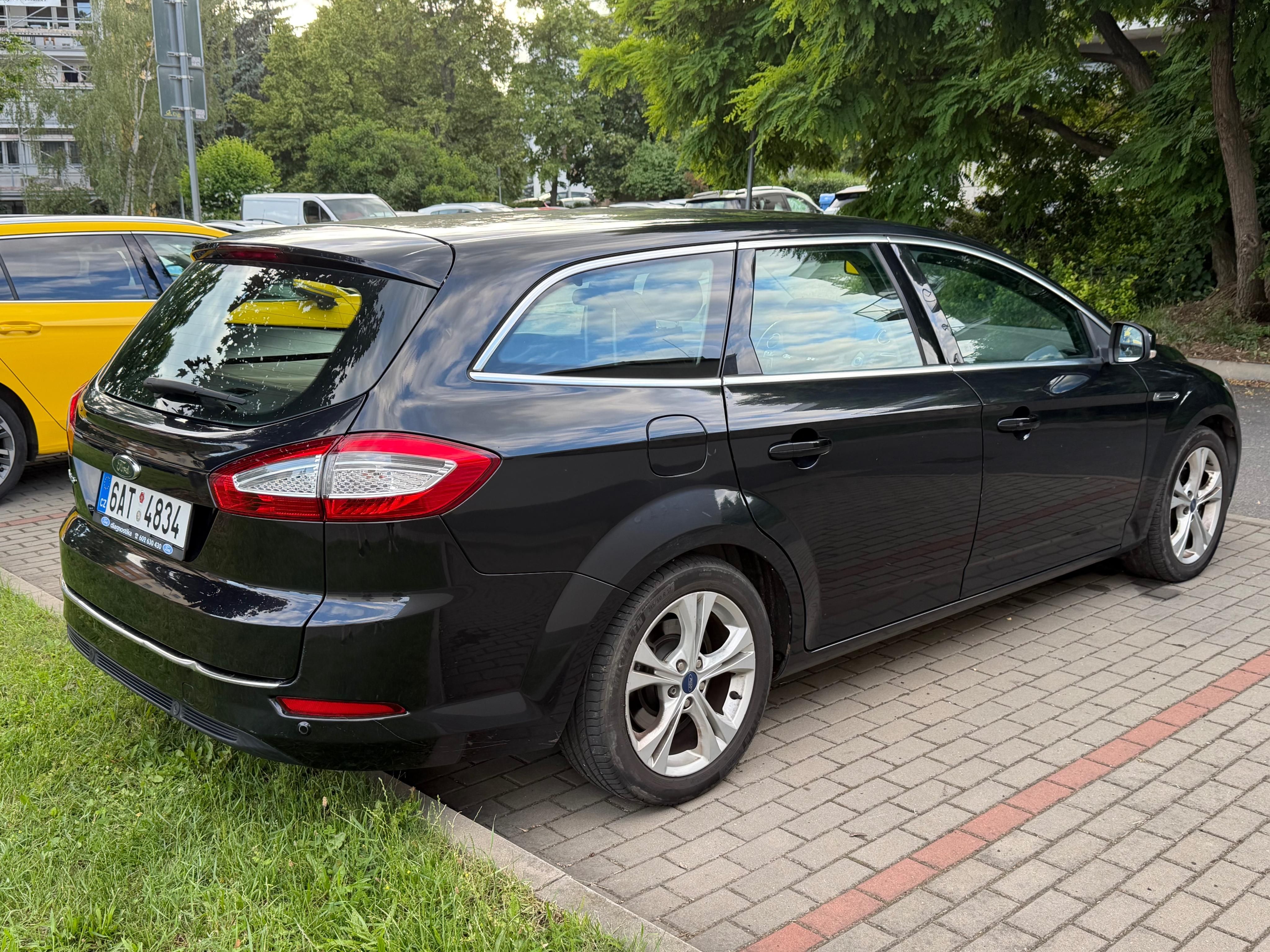 Ford Mondeo, 120kW Titanium Navi, xenony - fotka 6