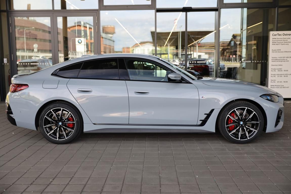 BMW Řada 4, 420d xDrive Gran Coupe - fotka 4