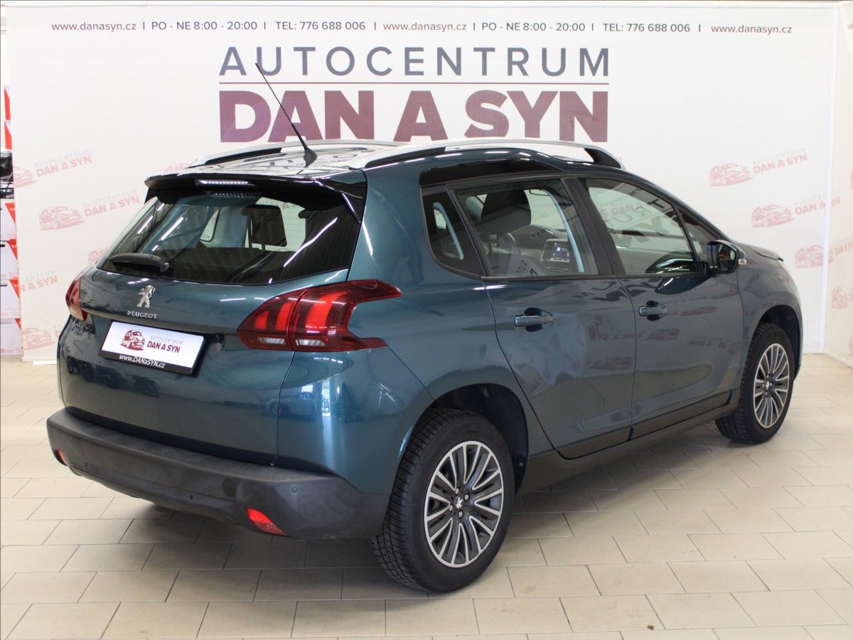 Peugeot 2008, 1,2 i ALLURE 1.MAJ. CZ 76 200k - fotka 4