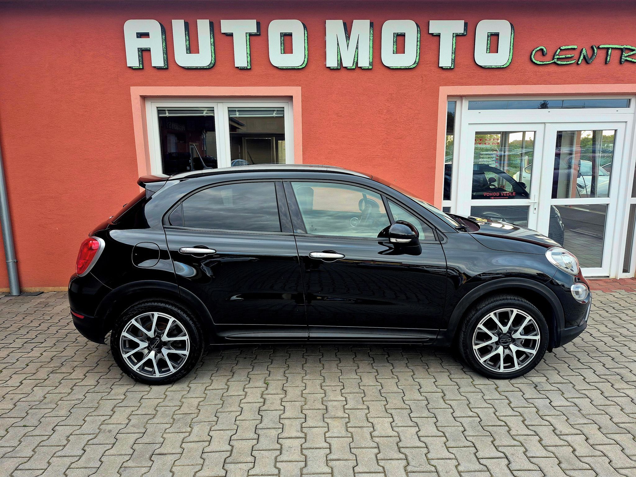 Fiat 500X, 1.4  Turbo  100kw Cross - fotka 5