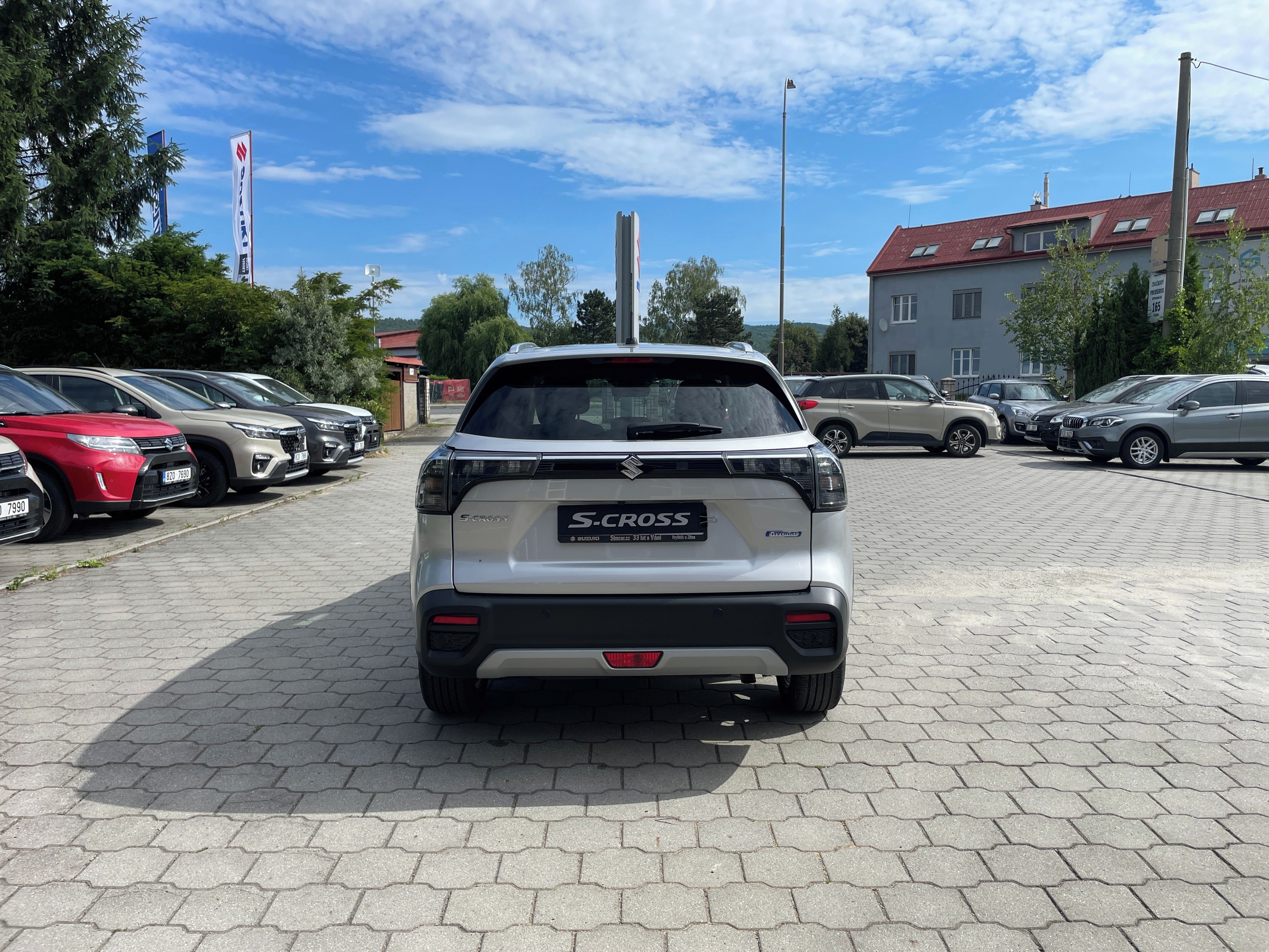 Suzuki S-Cross, 1,4 Premium 4x4 Hybrid - fotka 4