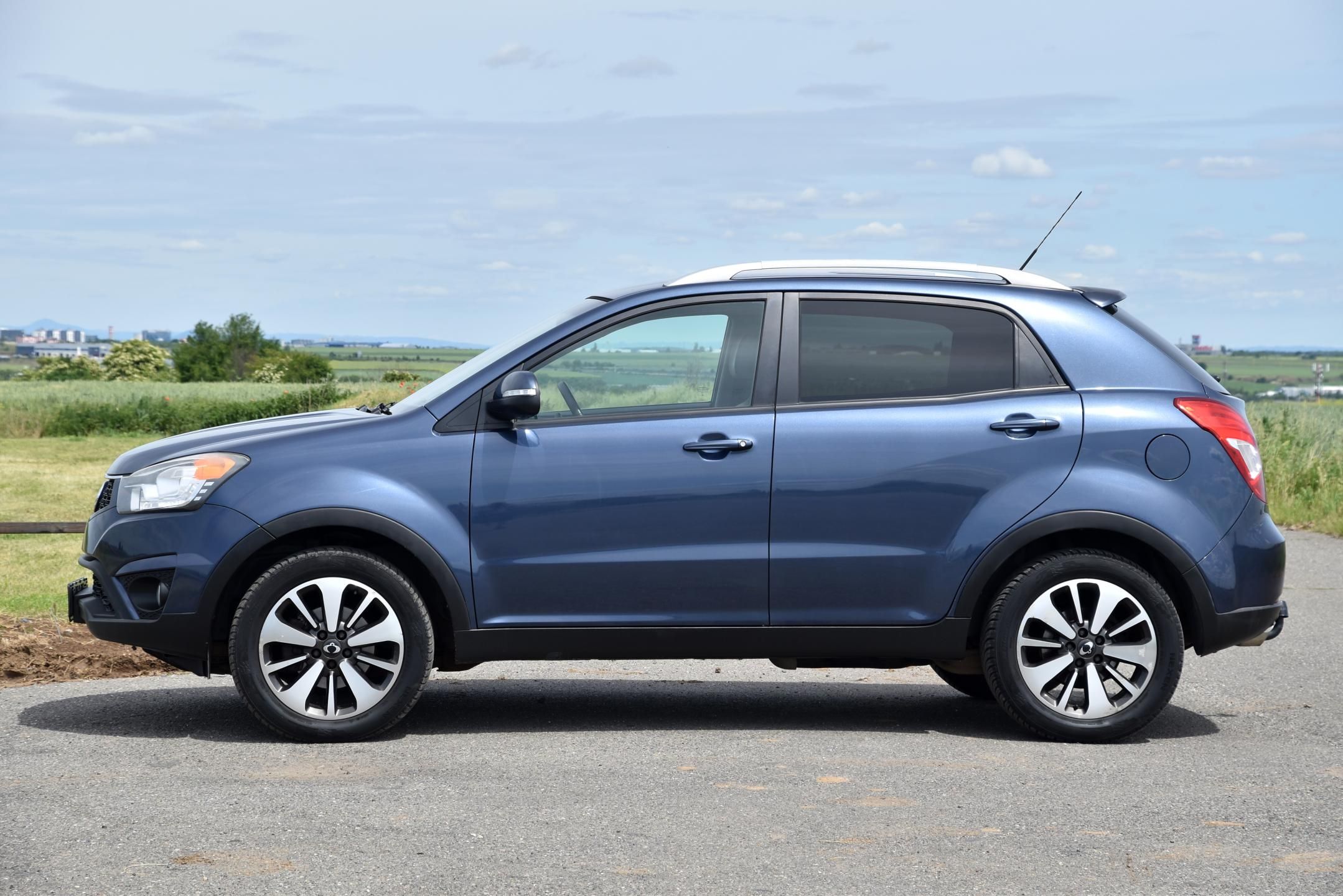 SsangYong Korando, XDi 129 kW AWD A/T,KLIMA,TEMP - fotka 2
