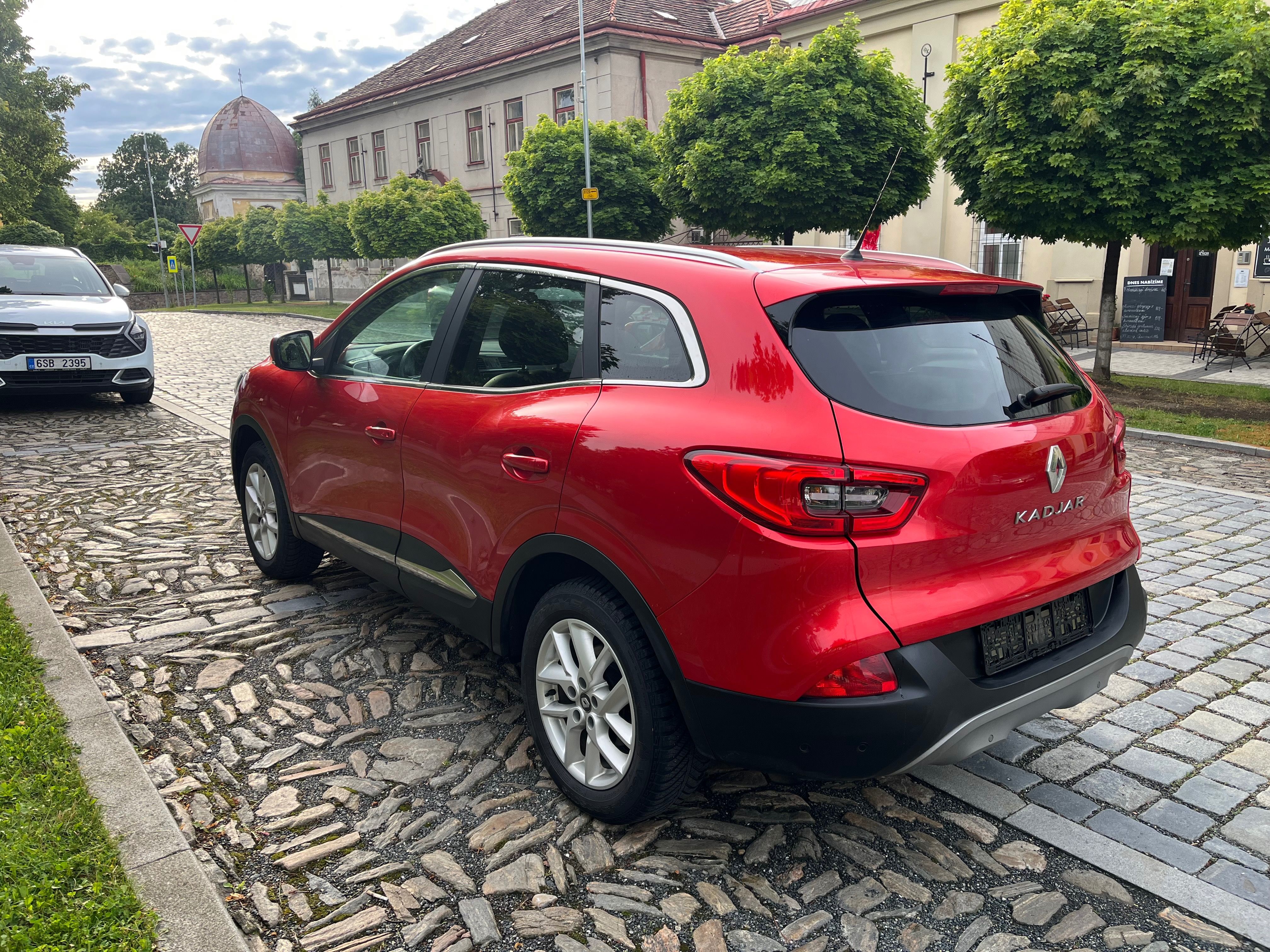 Renault Kadjar, 1.2 TCe,automatická klima - fotka 5