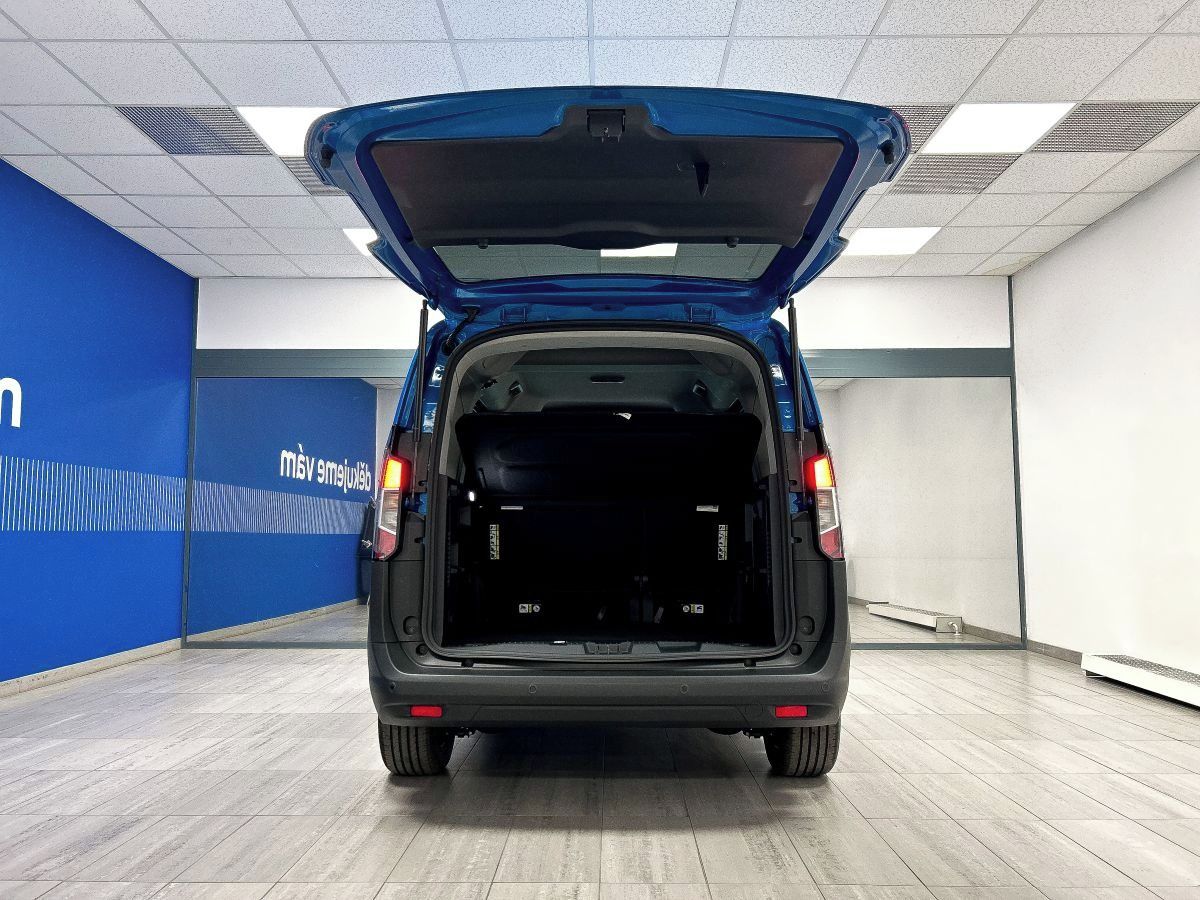 Ford Tourneo Courier, 43 kWh Titanium, L1 100kW - fotka 5