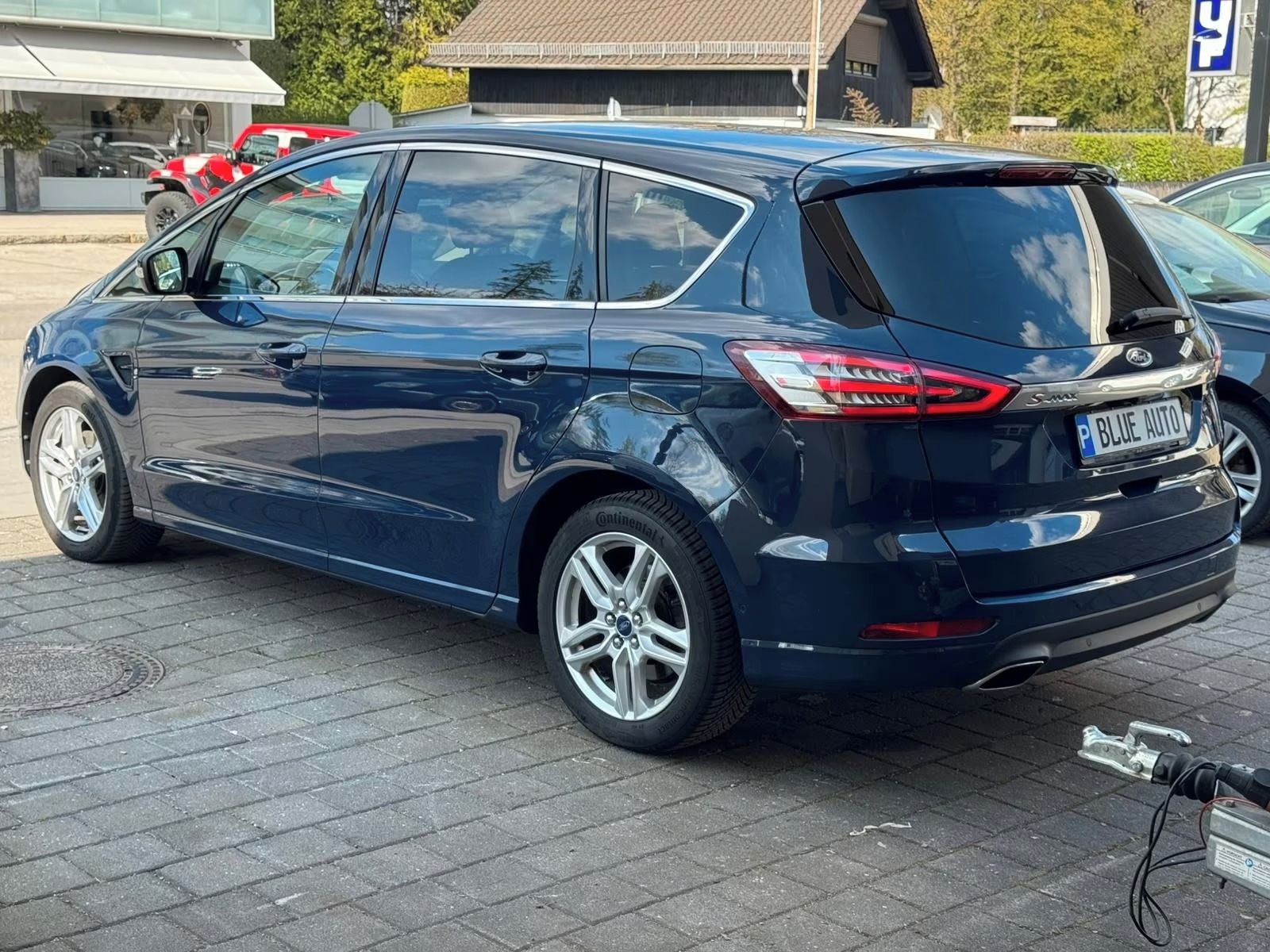 Ford S-MAX, Titanium 2.0 Aut. NAVI*CAM* - fotka 3