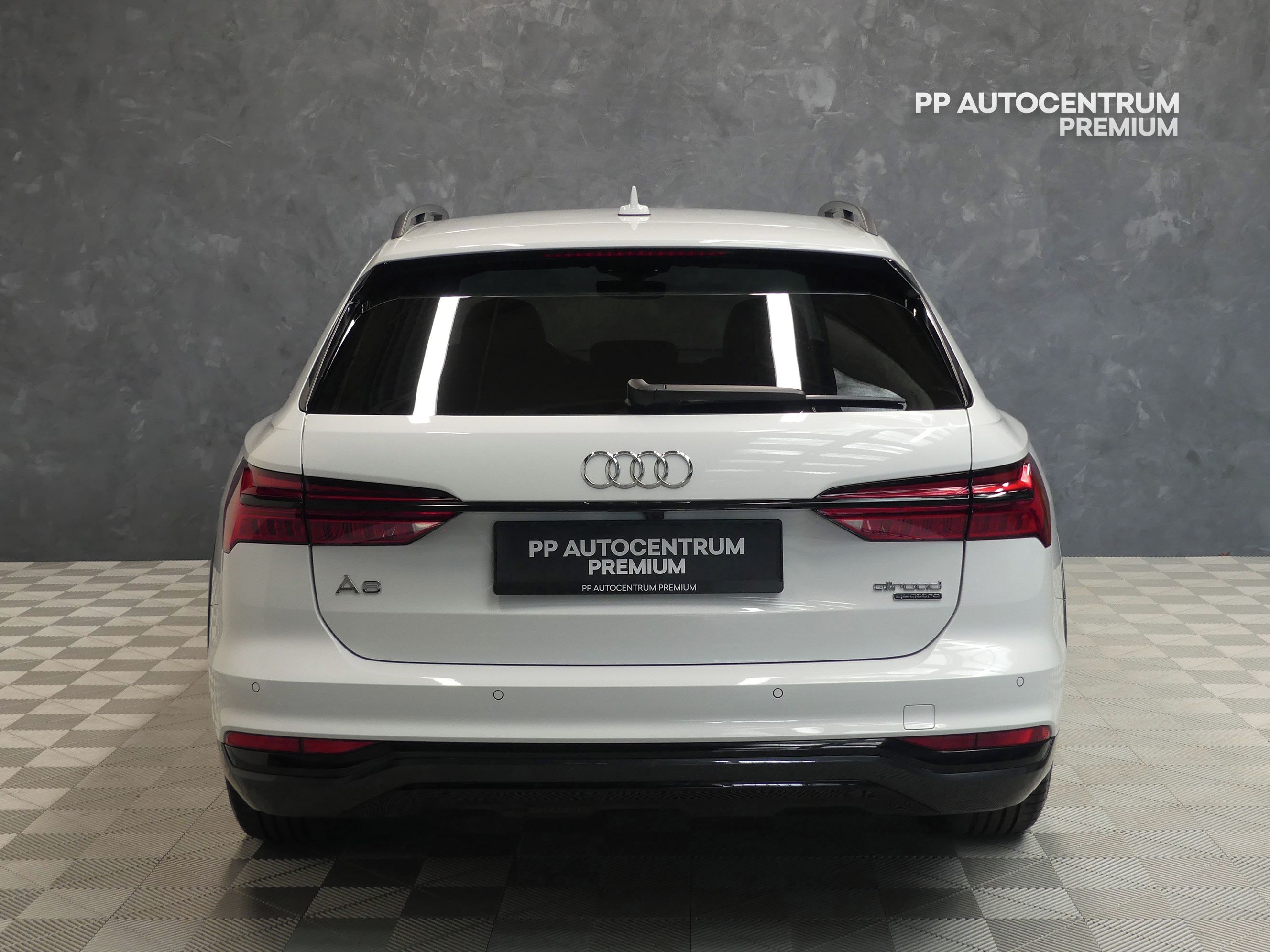 Audi A6 allroad, 40TDI 150kW S-tronic Quattro - fotka 6