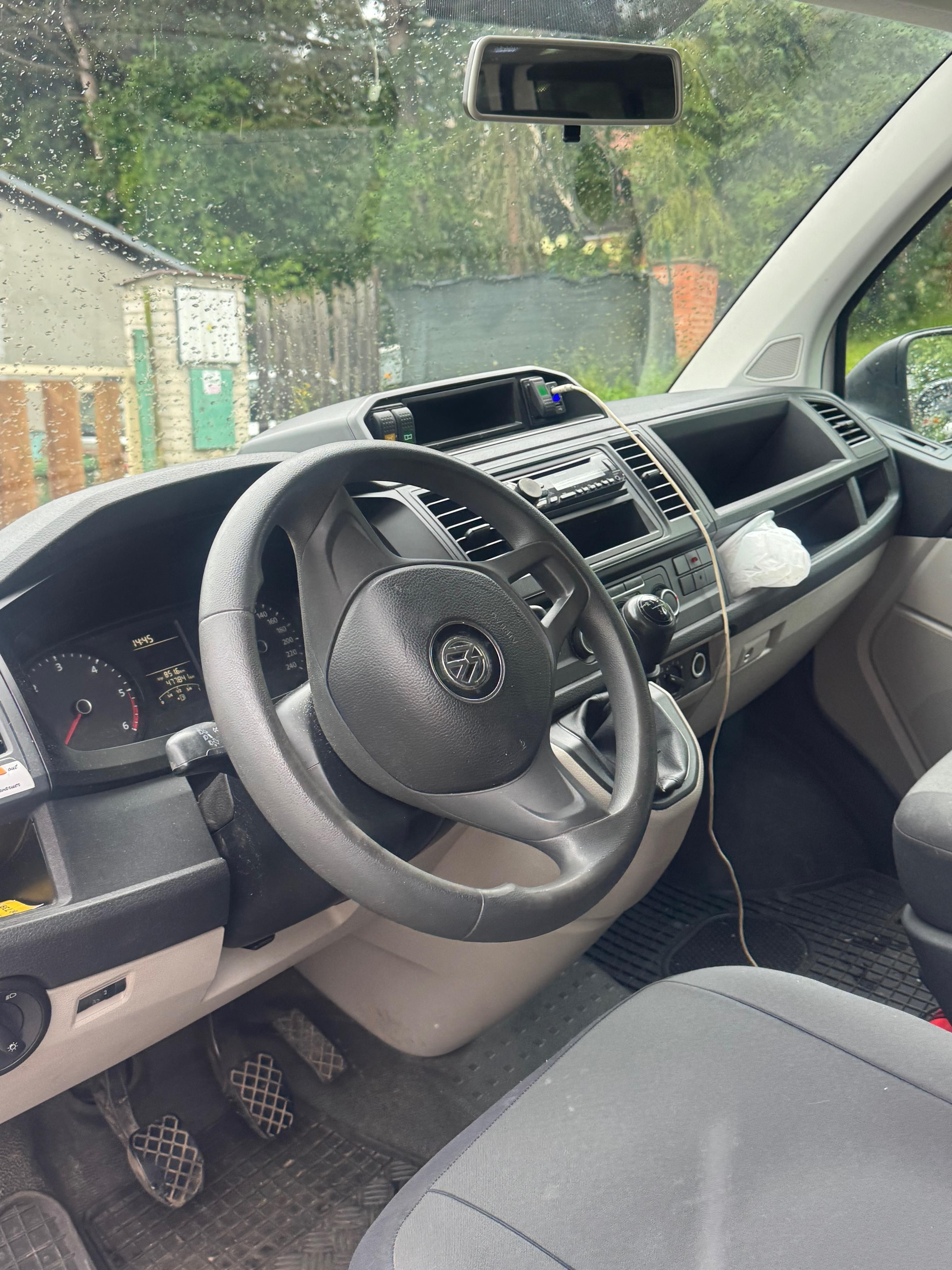 Volkswagen Transporter, 2.0 TDi 75 kw - fotka 3