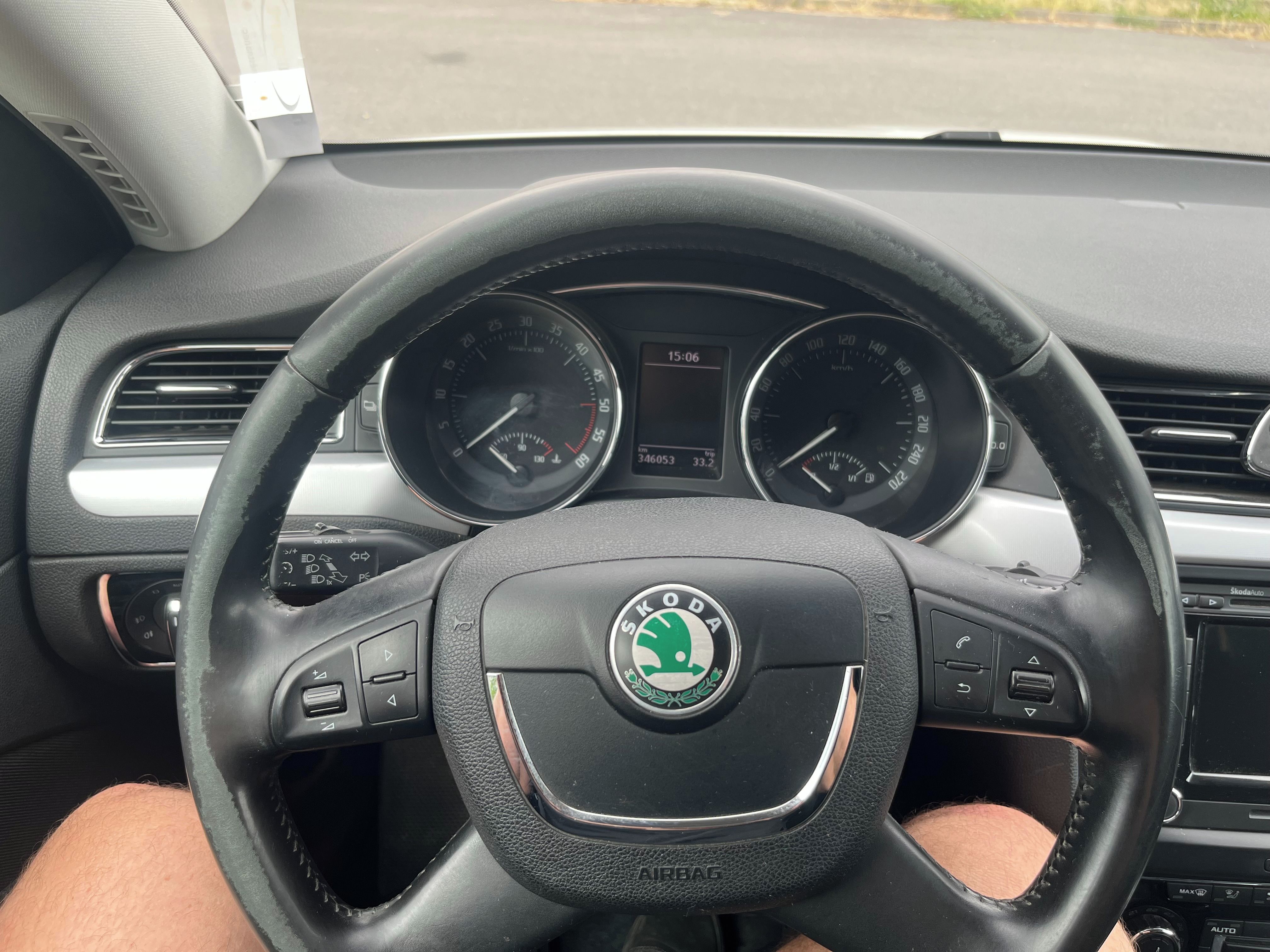 Škoda Superb, 2,0 TDI, 2013 - servisováno - fotka 6