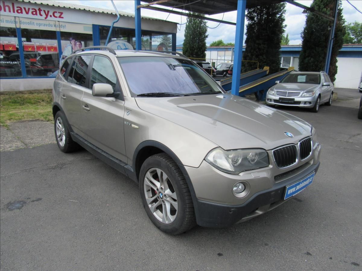 BMW X3, 2,0 d 130kW x-Drive Automat - fotka 3
