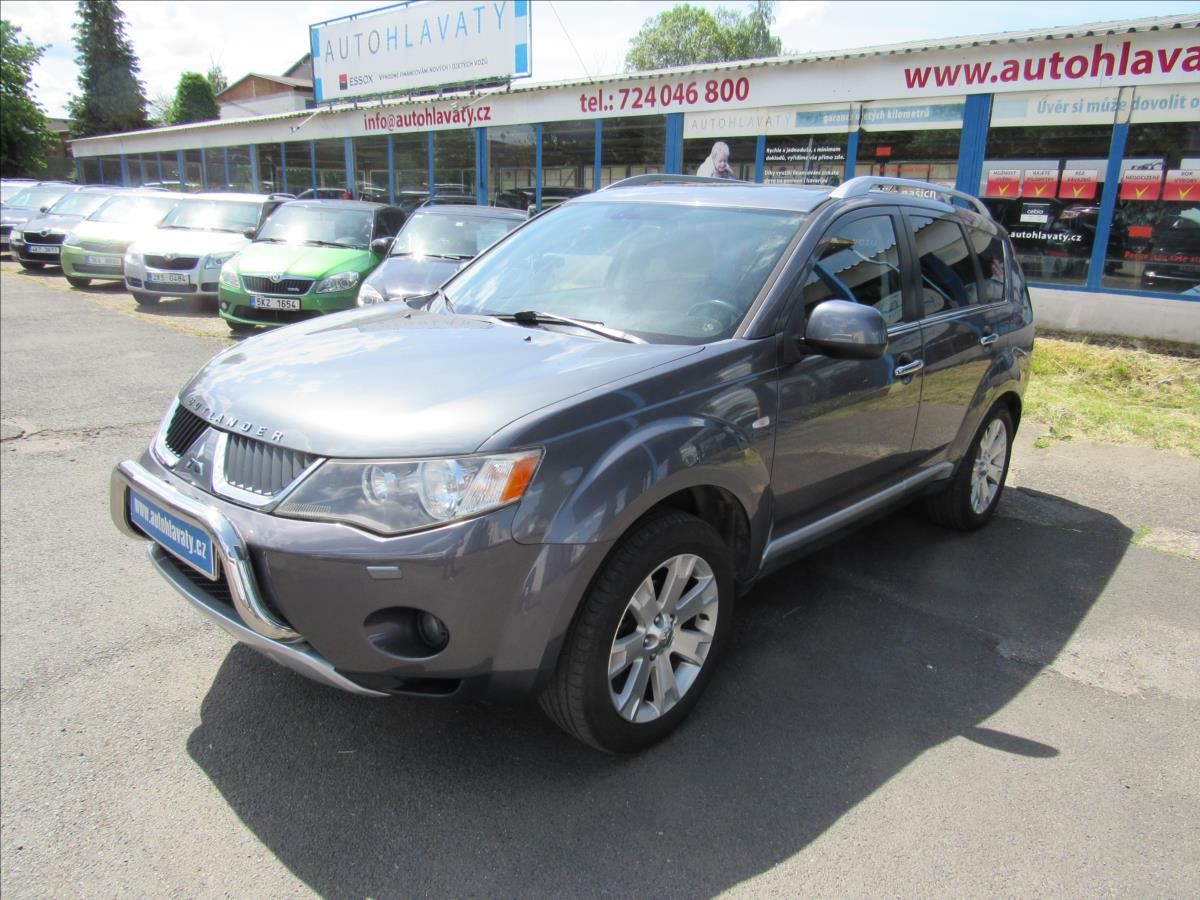 Mitsubishi Outlander, 2,4 MIVEC 125kW 4x4 Automat