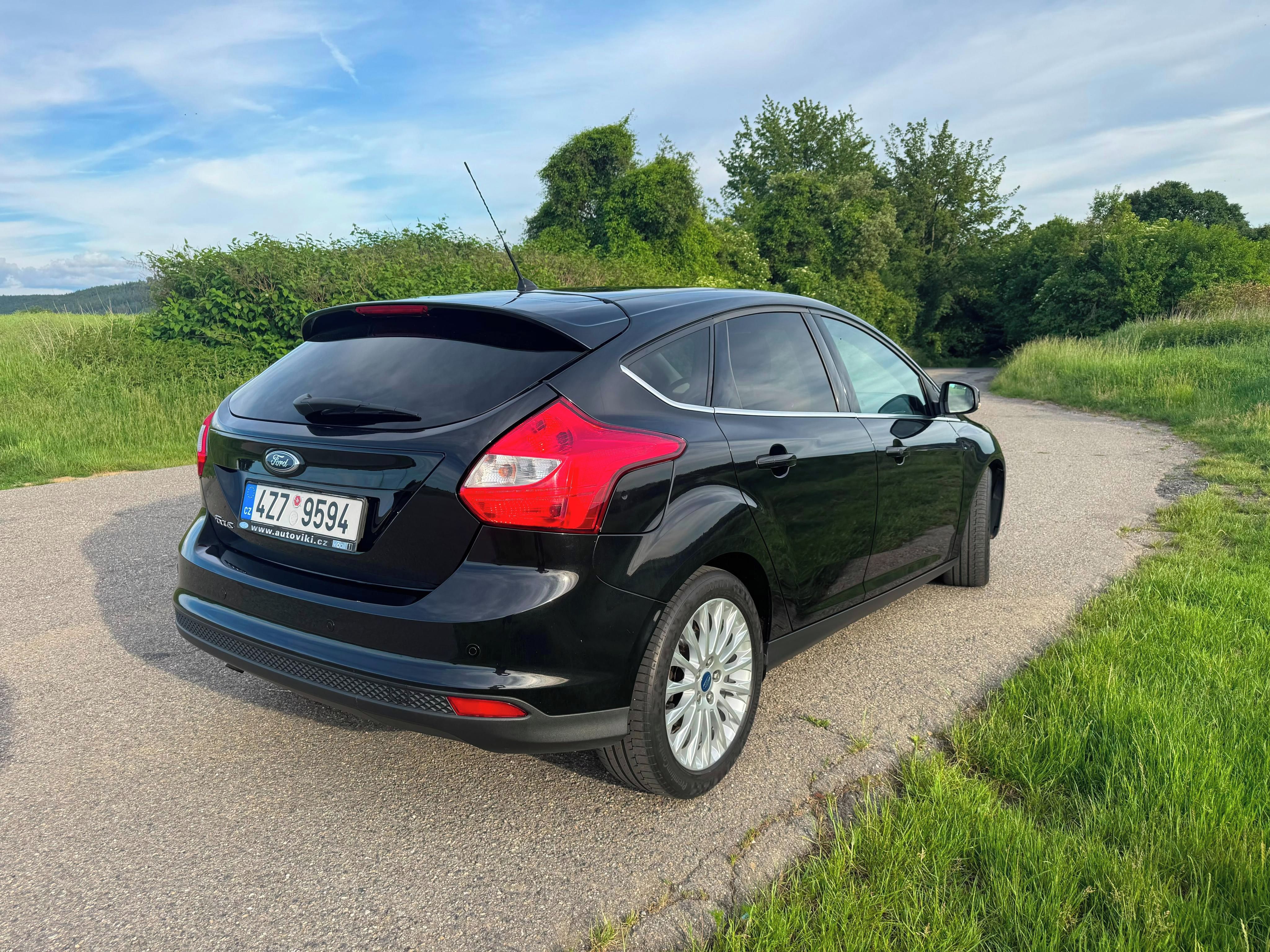 Ford Focus, Titanium 1.6TDCI,85kW 1.maj.ČR - fotka 5