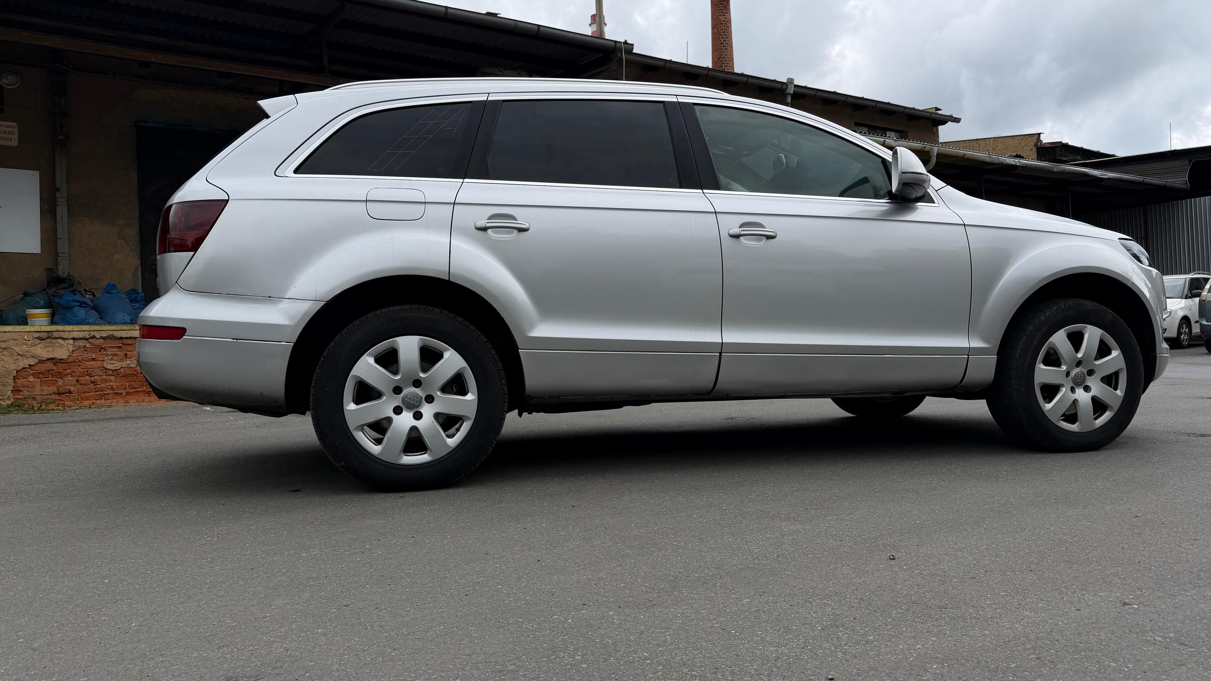 Audi Q7, 3.0TDI QATTRO - fotka 5