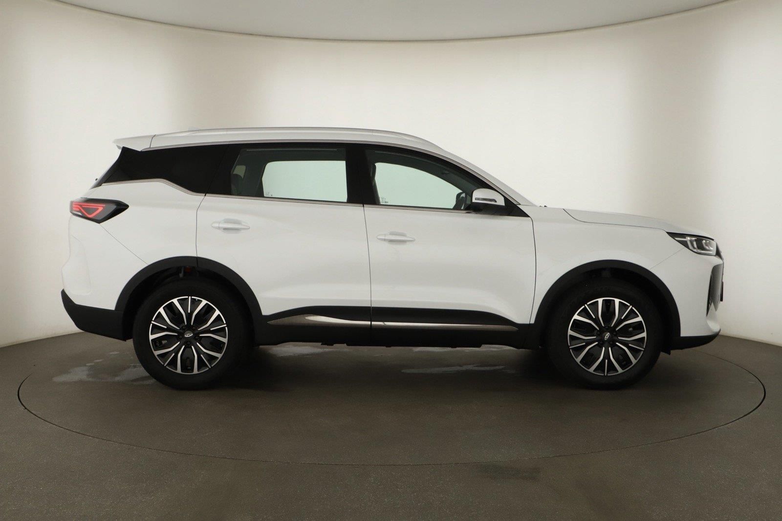 Chery Tiggo 7, 1.6 TGDI, Luxury, LUXURY - fotka 6