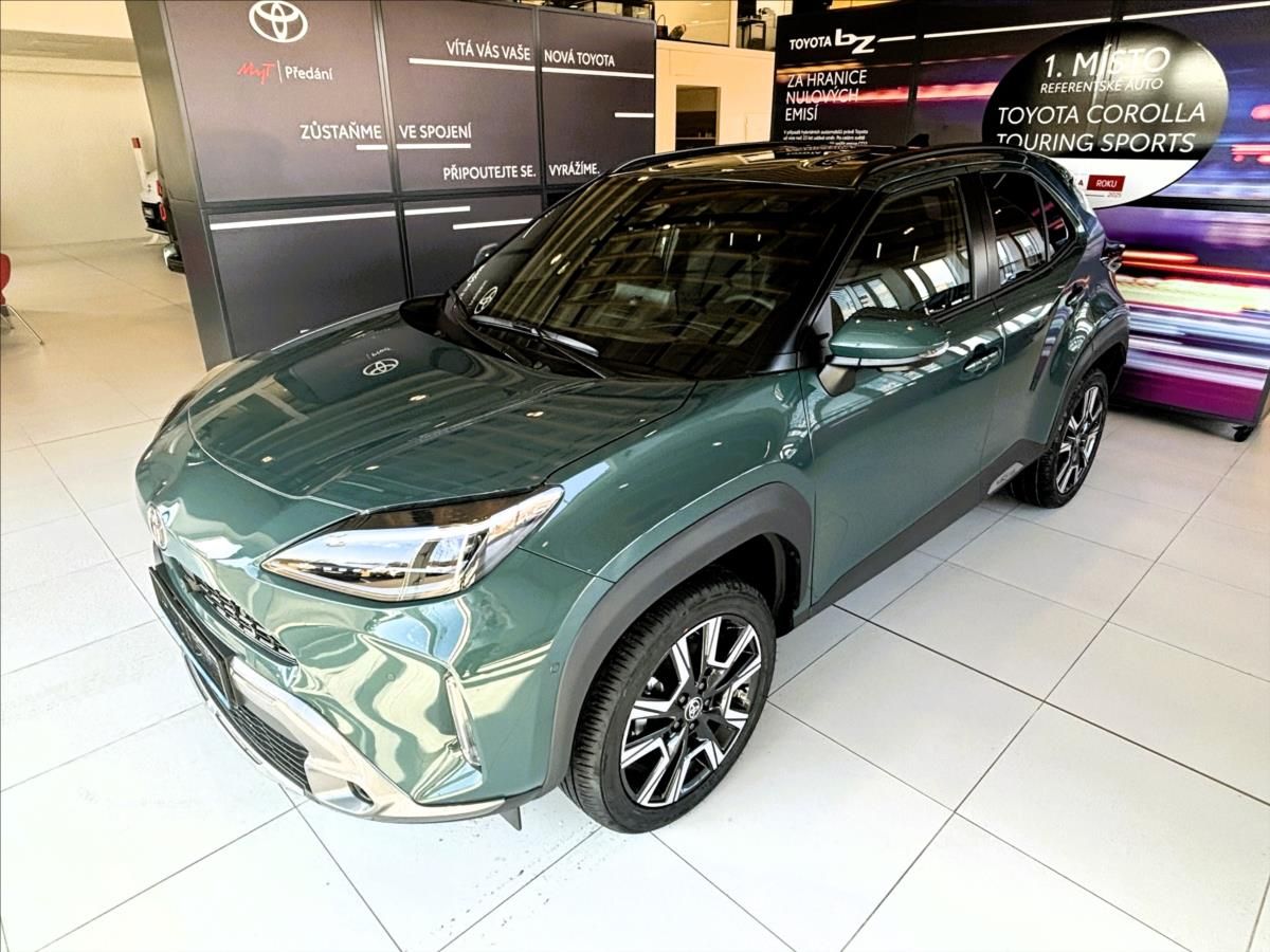 Toyota Yaris Cross, 1,5   Executive Tech HEV 130 - fotka 3