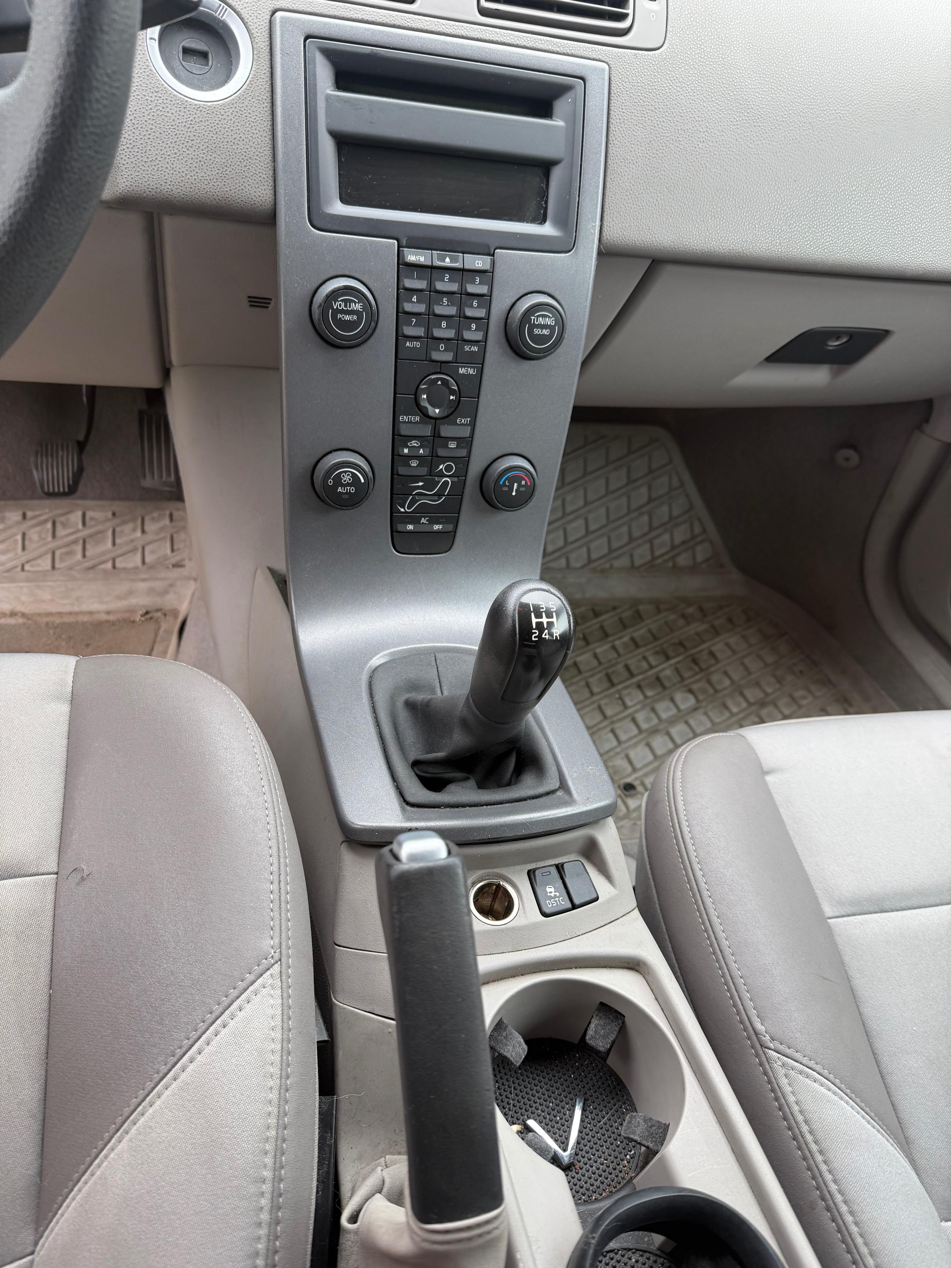 Volvo V50, 1,6D - fotka 6