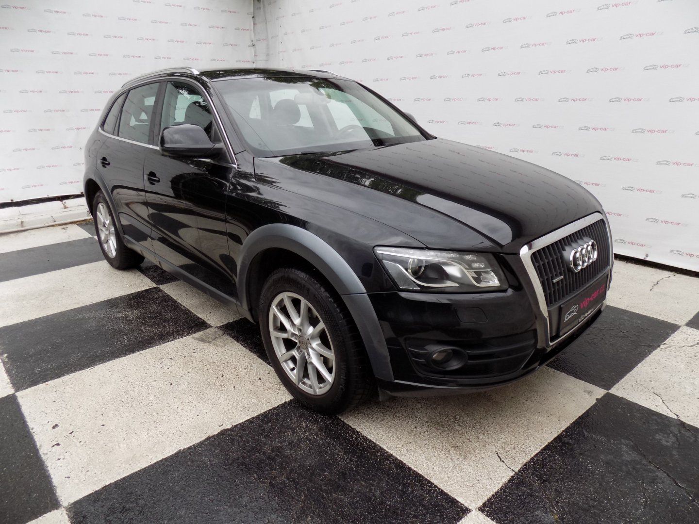 Audi Q5, 2.0TDI/4x4/Bi-xenon/LED/ - fotka 5