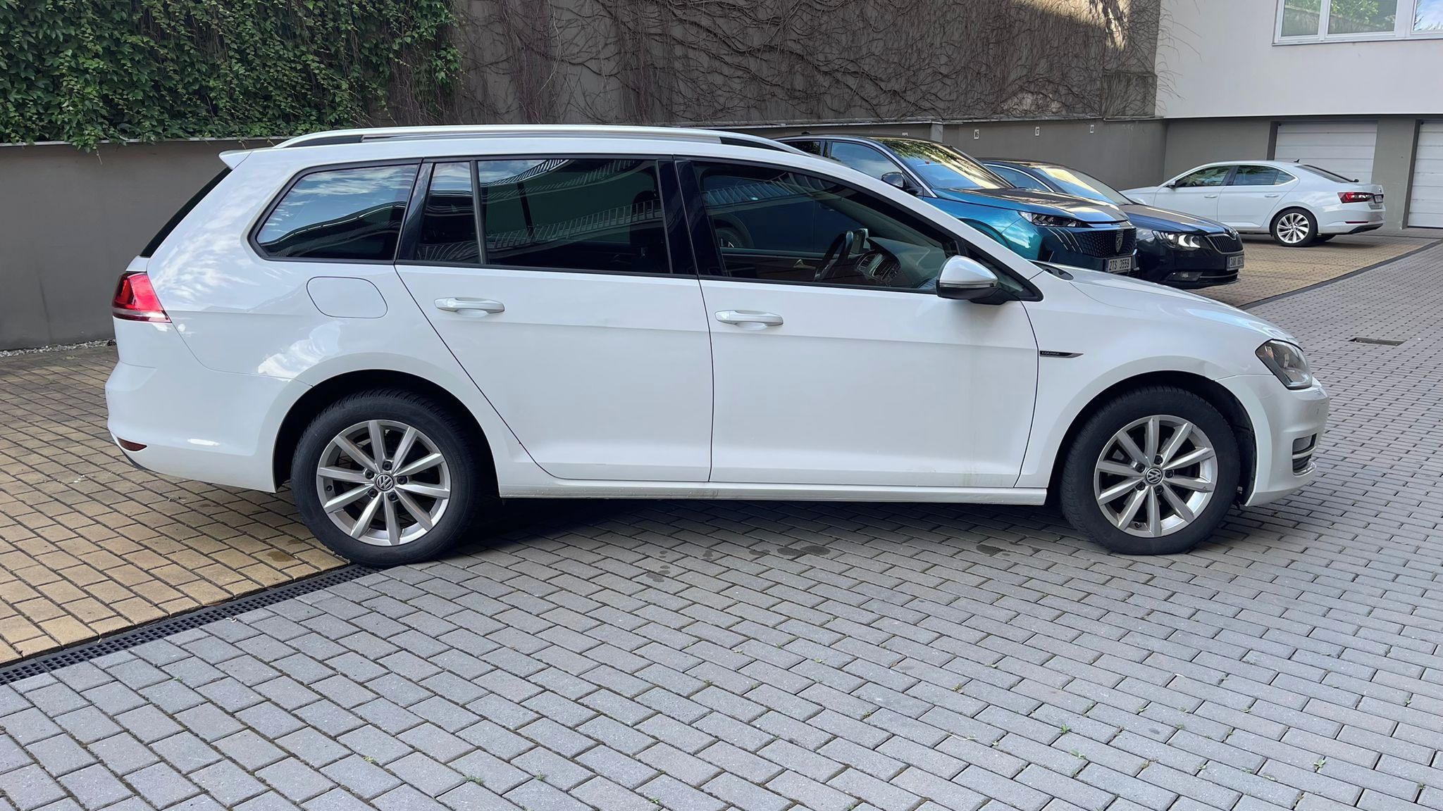 Volkswagen Golf, 1.2 TSi DSG Variant tažné - fotka 4